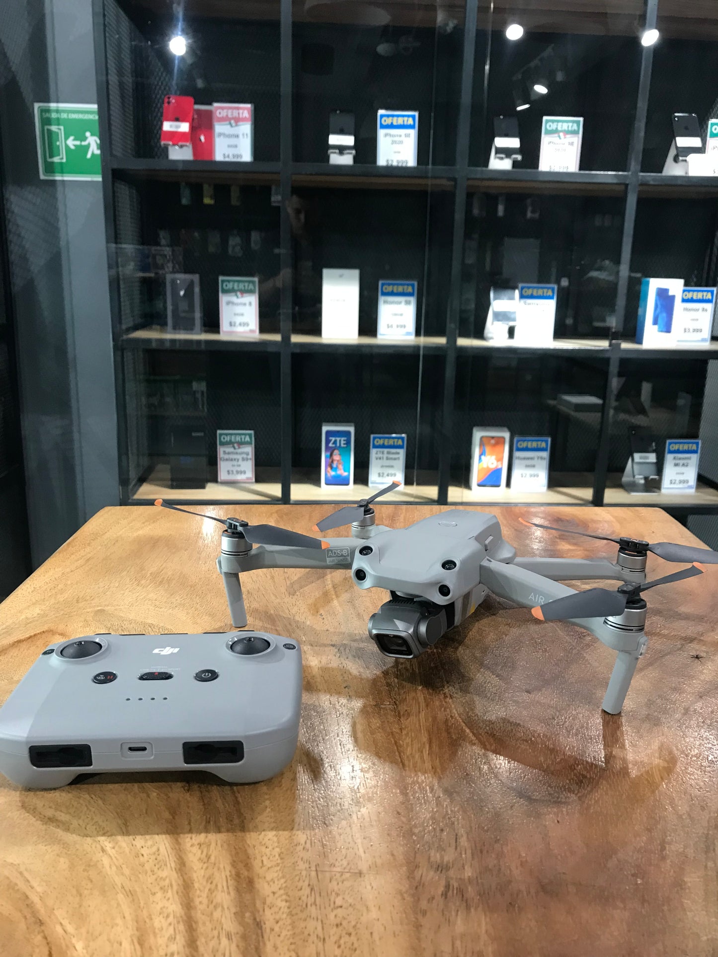 Dron DJI Mavic Air 2S (Producto Unico)