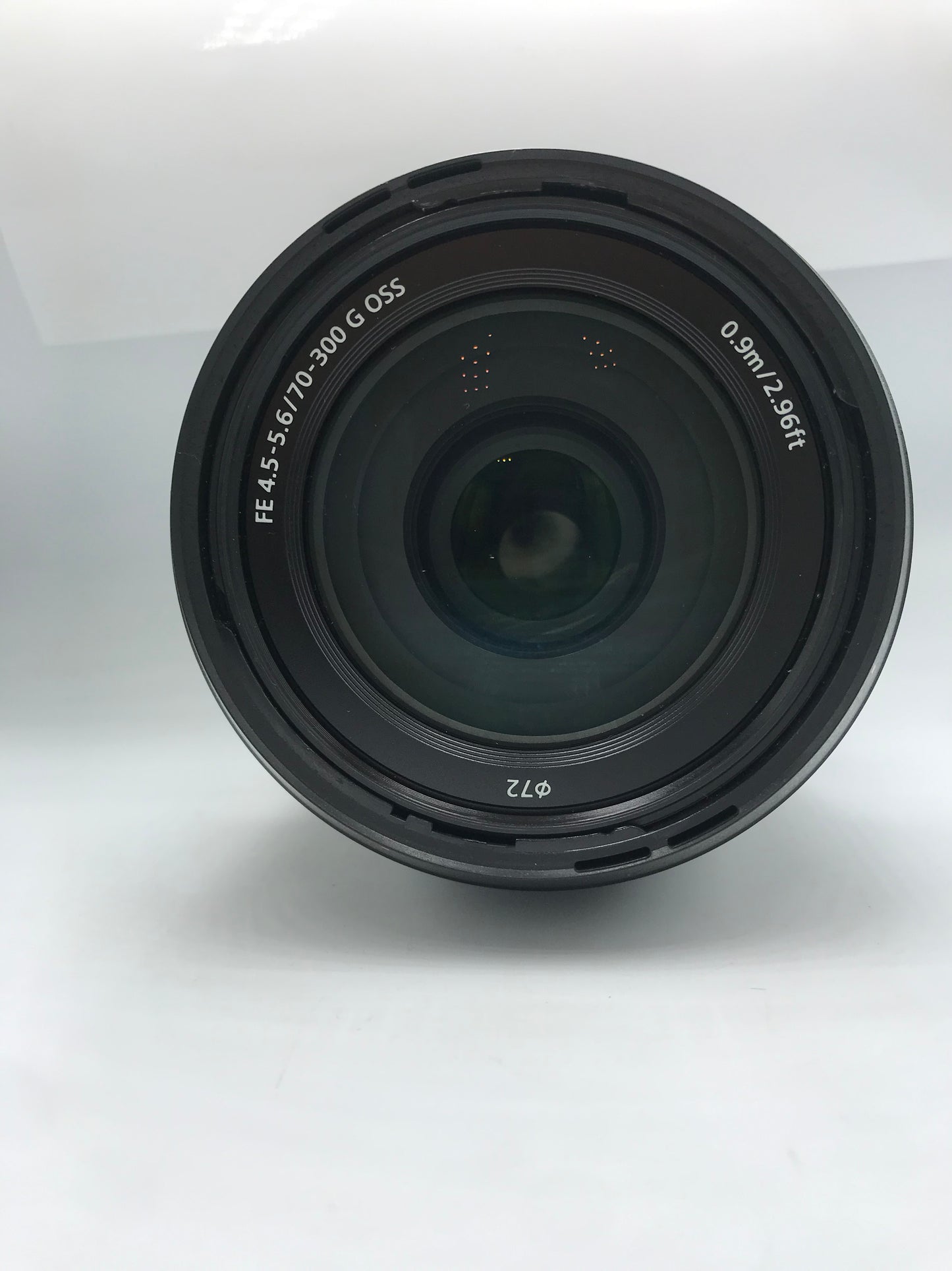 Lente sony α SEL70300G (Producto Único)