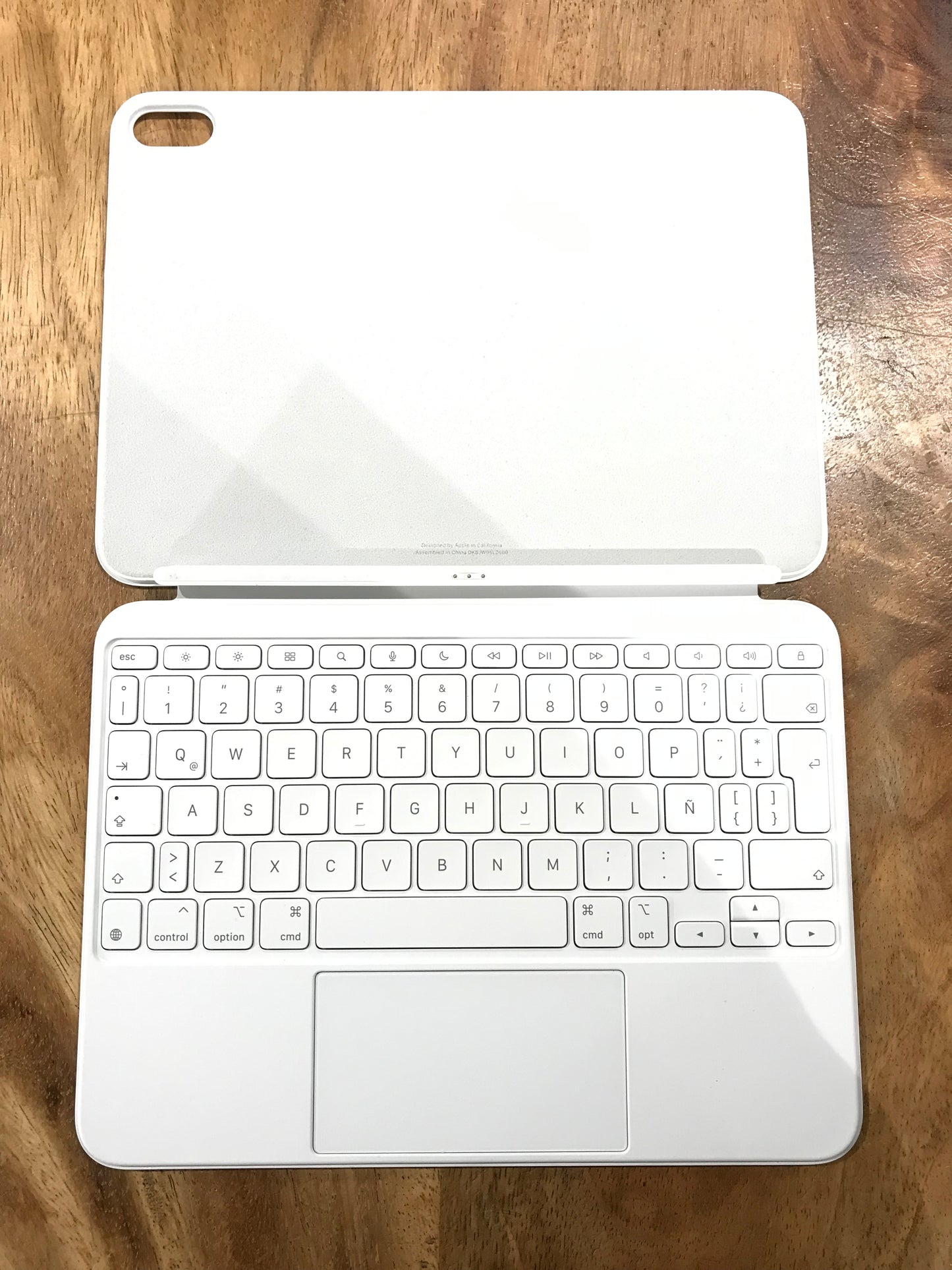 Magic Keyboard Folio para iPad 10th Gen 10.9" (Producto Unico)