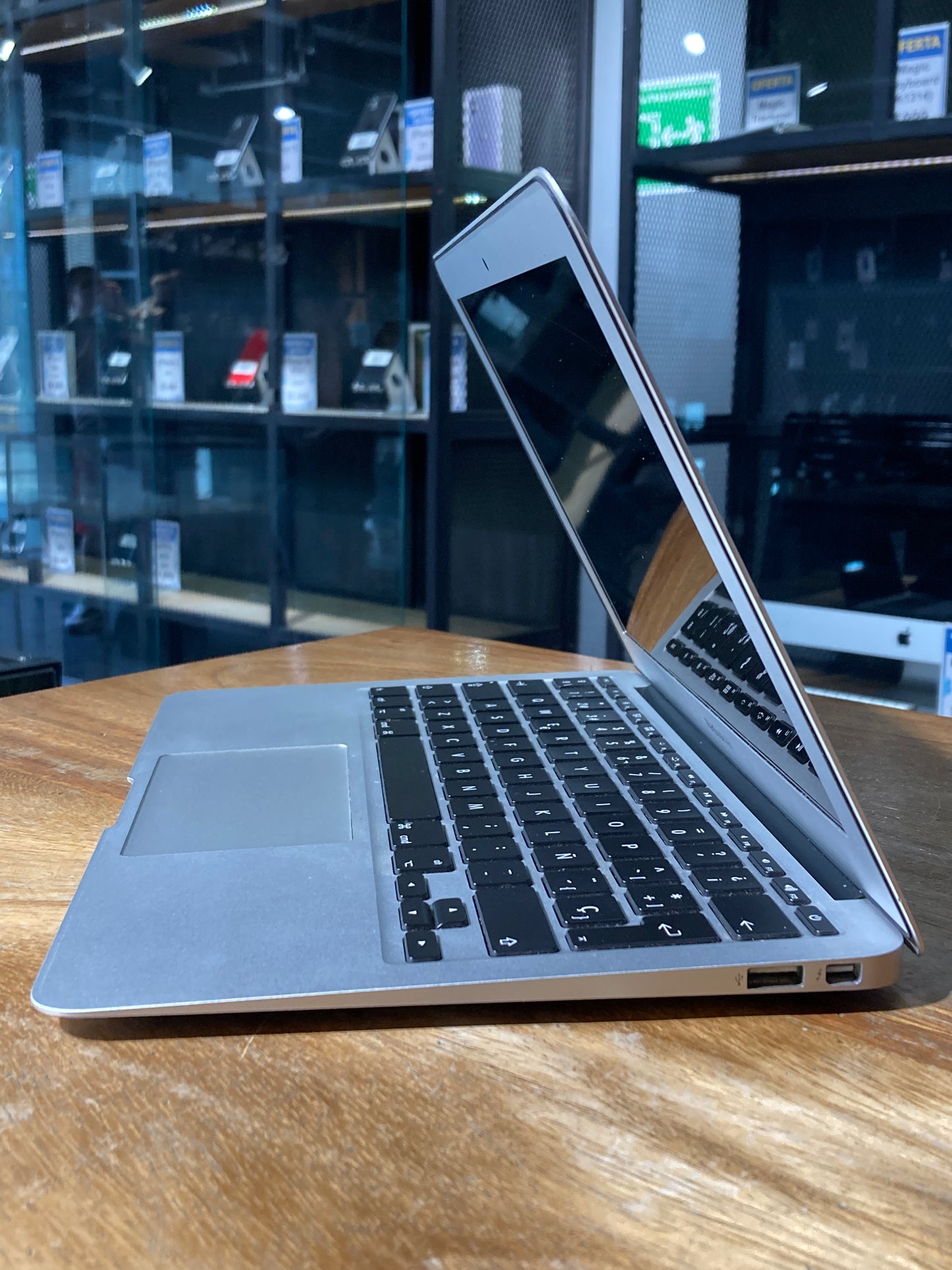 MacBook Air 11" 2014  (Producto Unico)