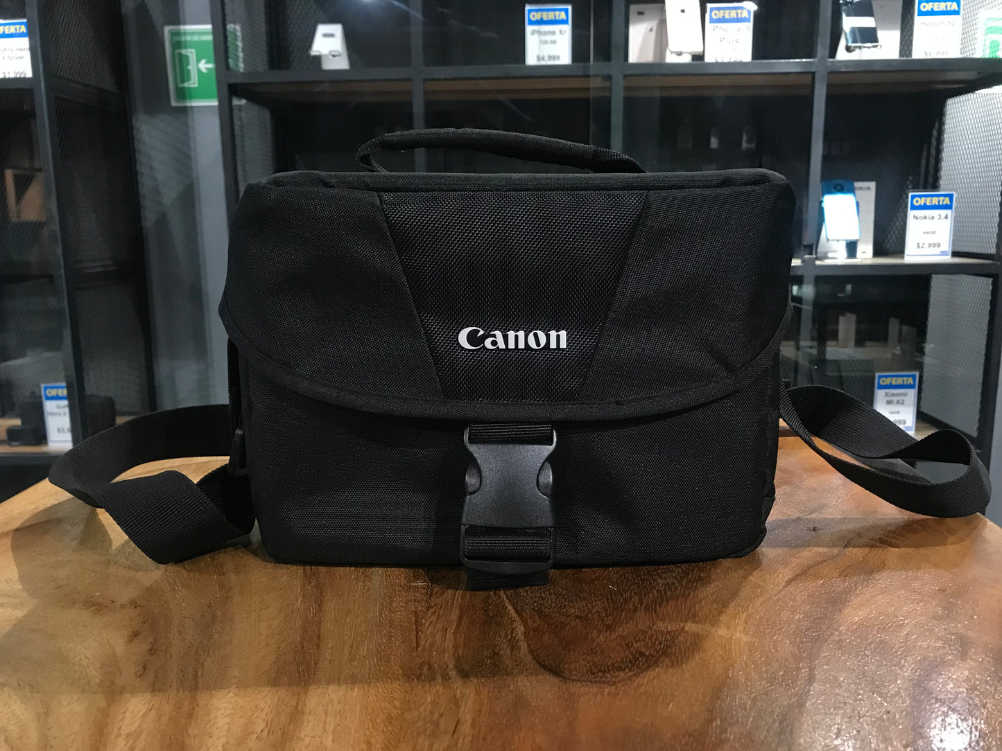 Maleta básica para Camara Canon 200ES EOS DSLR (Producto Único)