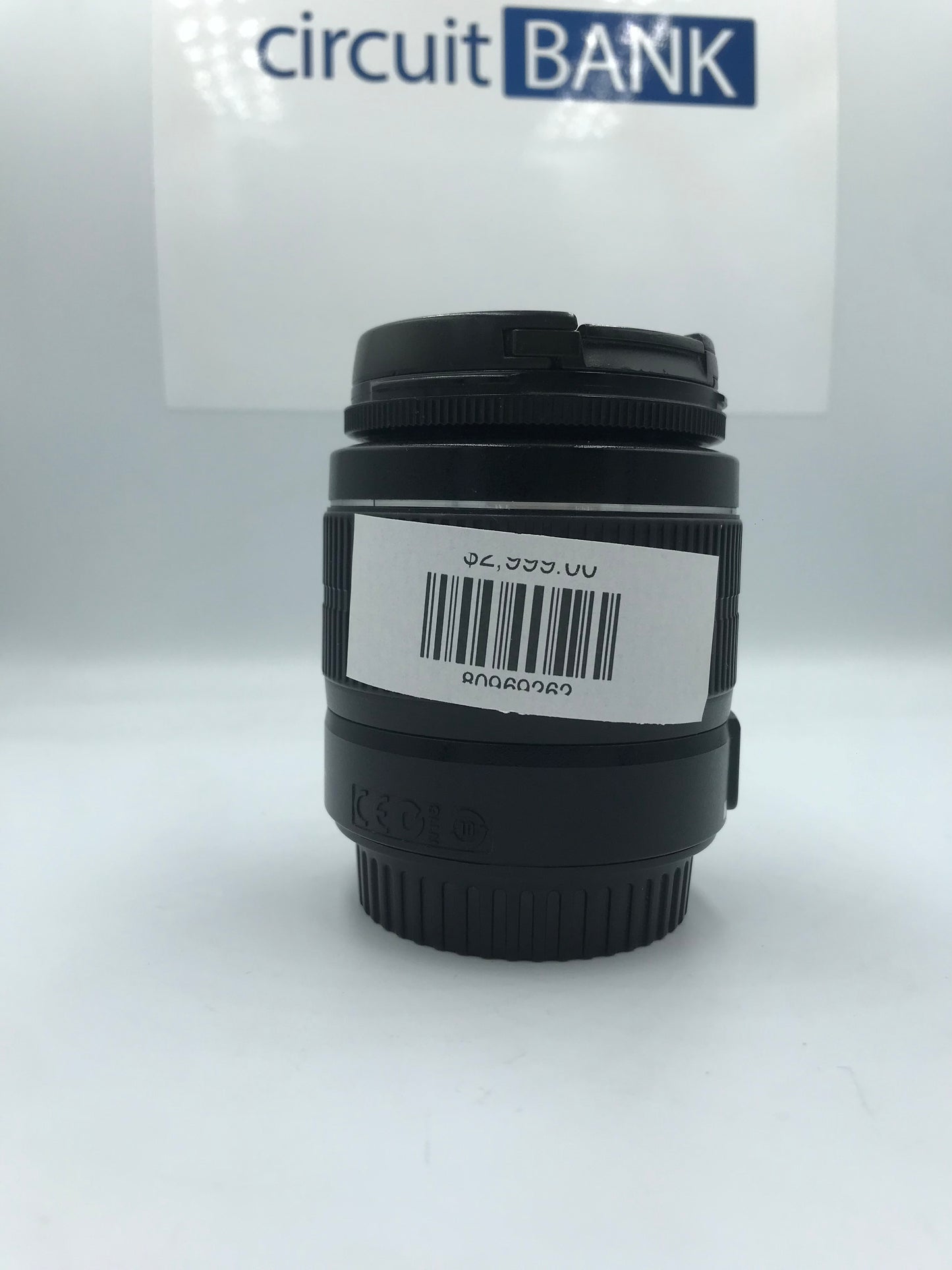 Lente Canon Zoom Lens EF-S 18-55mm 1:3.5-5.6 IS II (Producto Unico)