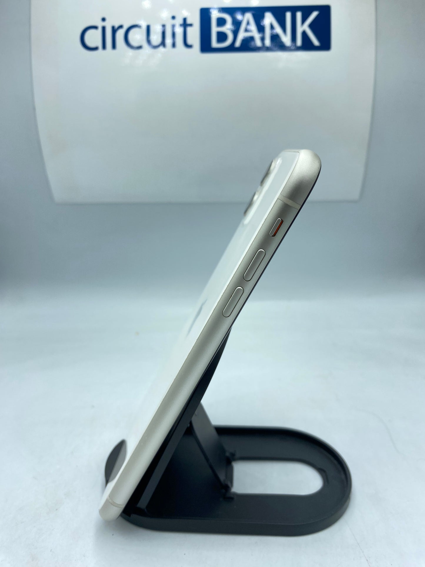 iPhone 11 64GB (Producto Unico)