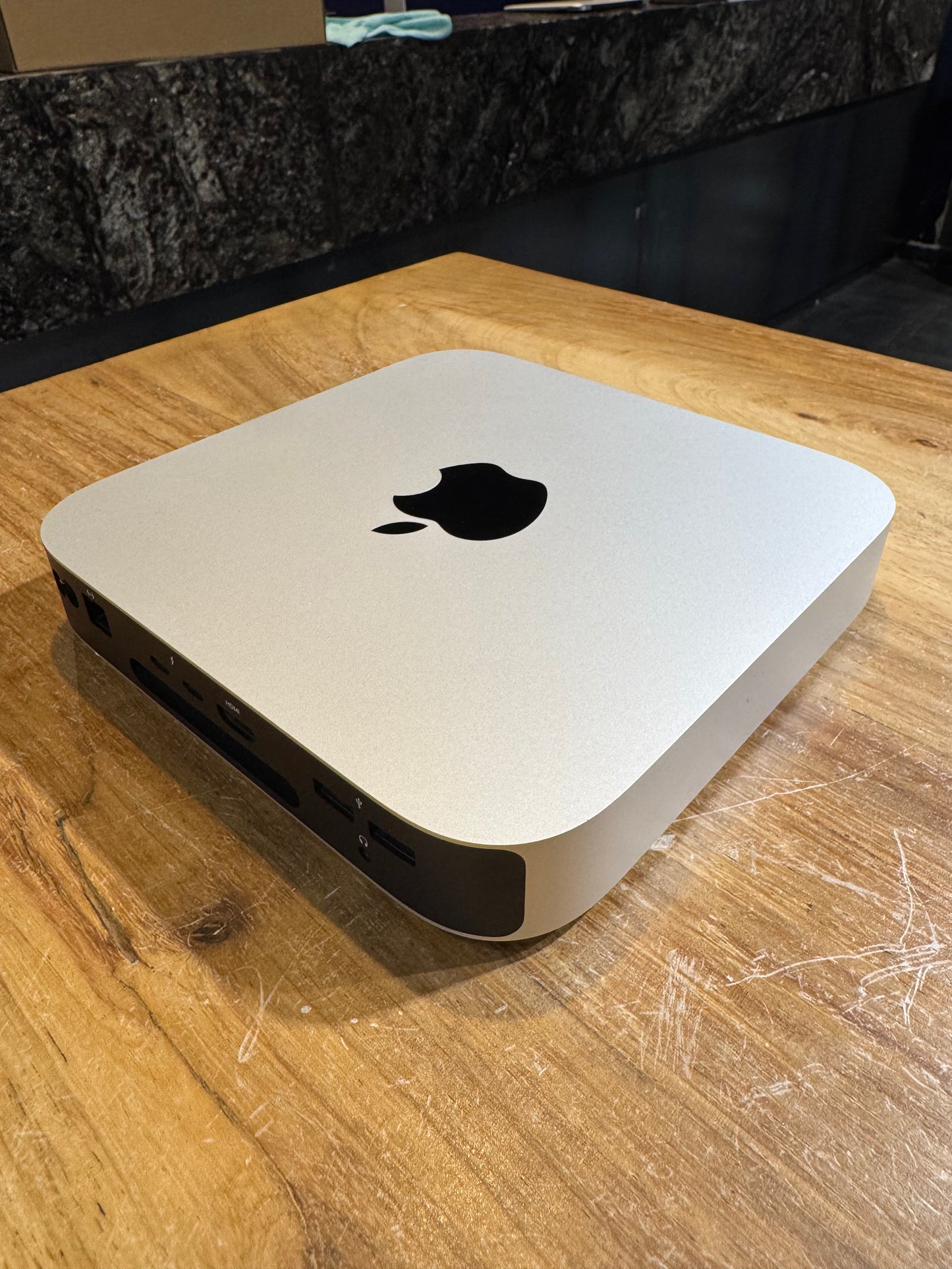Mac Mini M2 (Producto único)