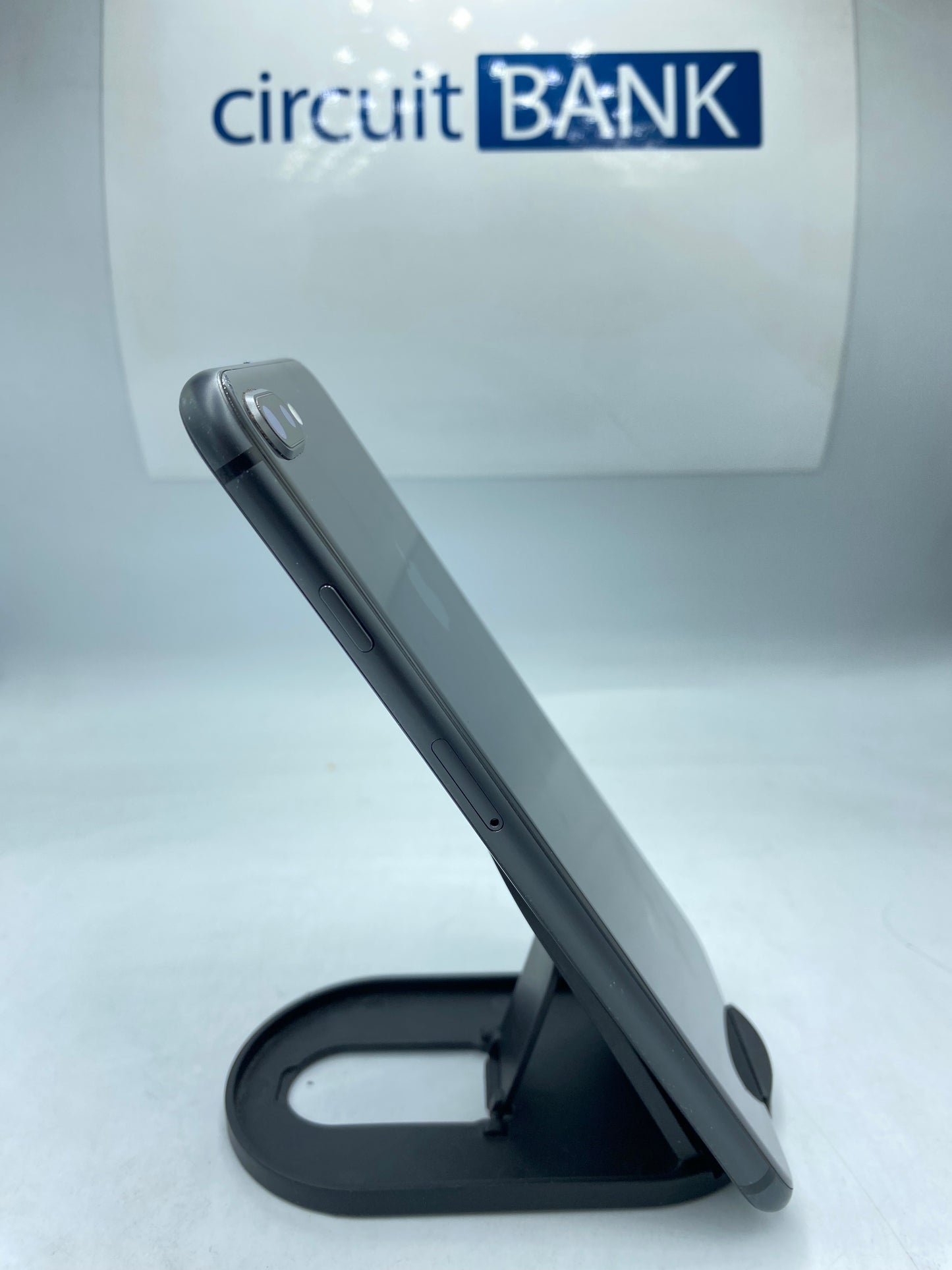 iPhone 8 Plus 64GB (Producto Unico)