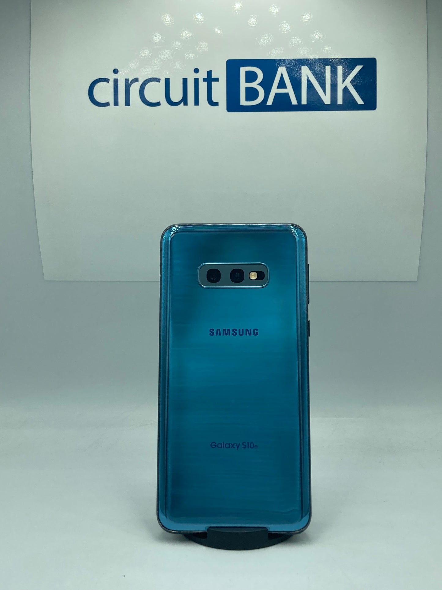 Samsung Galaxy S10e 128GB (Producto Único)