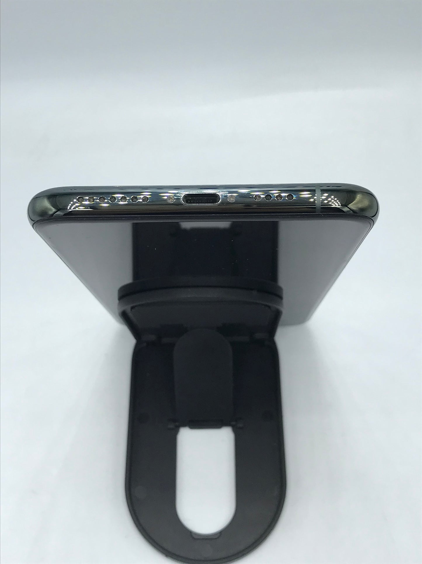 iPhone 11 Pro Max 64 GB (Producto Unico)