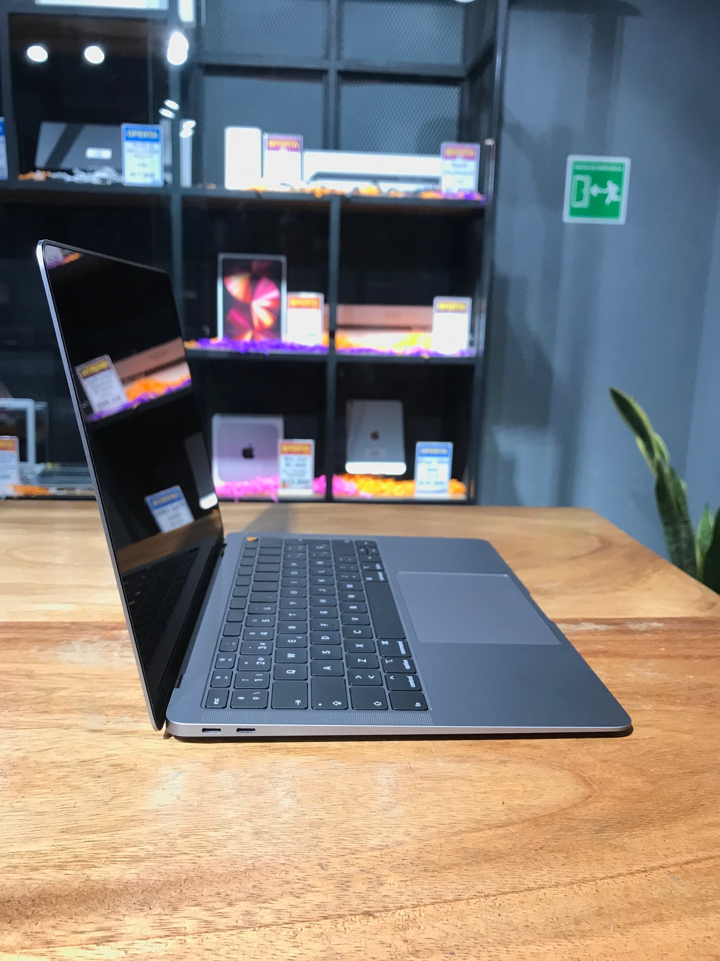 MacBook Air 13" 2019 Retina (Producto Unico)