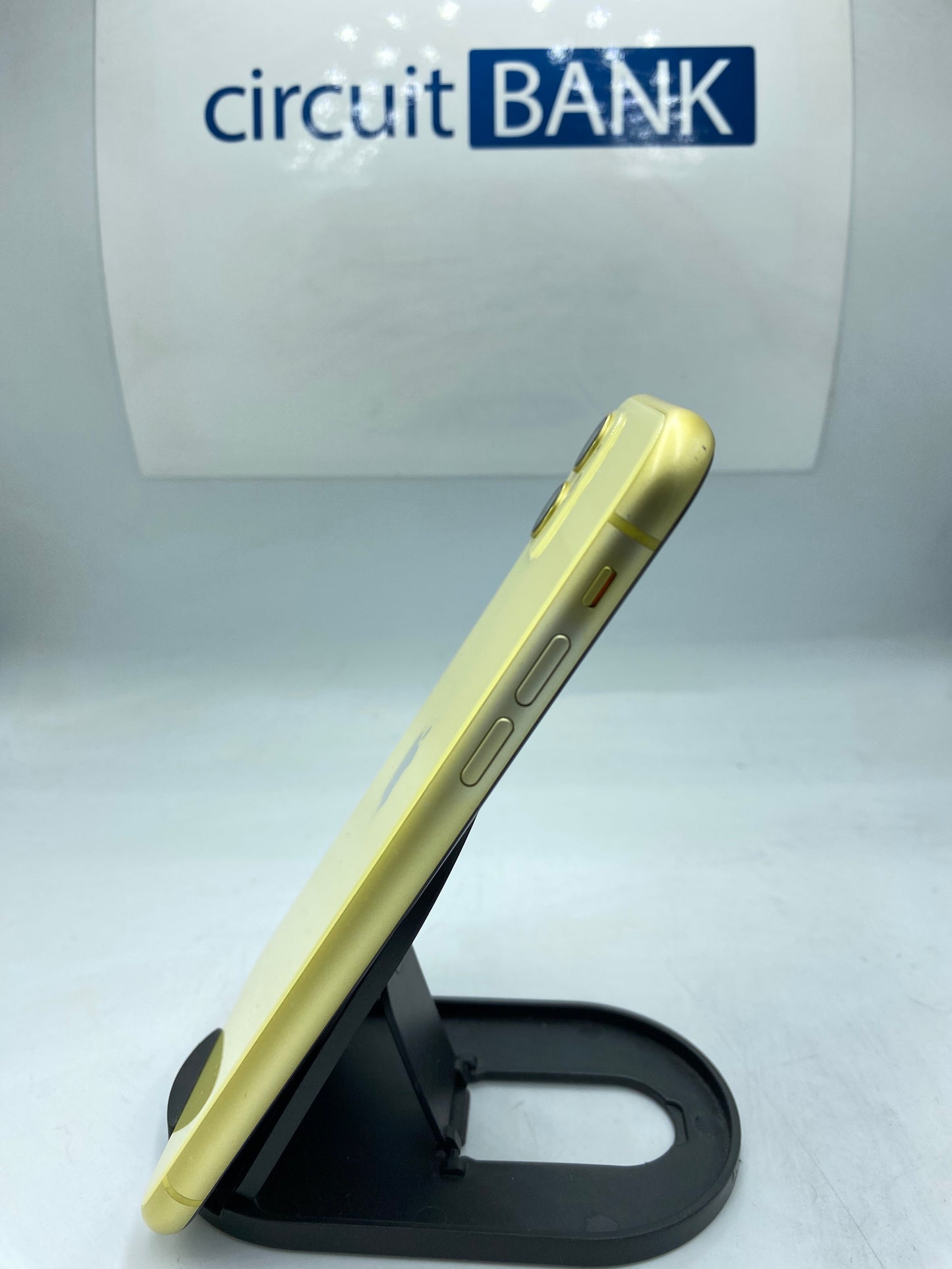 iPhone 11 64GB (Producto Unico)