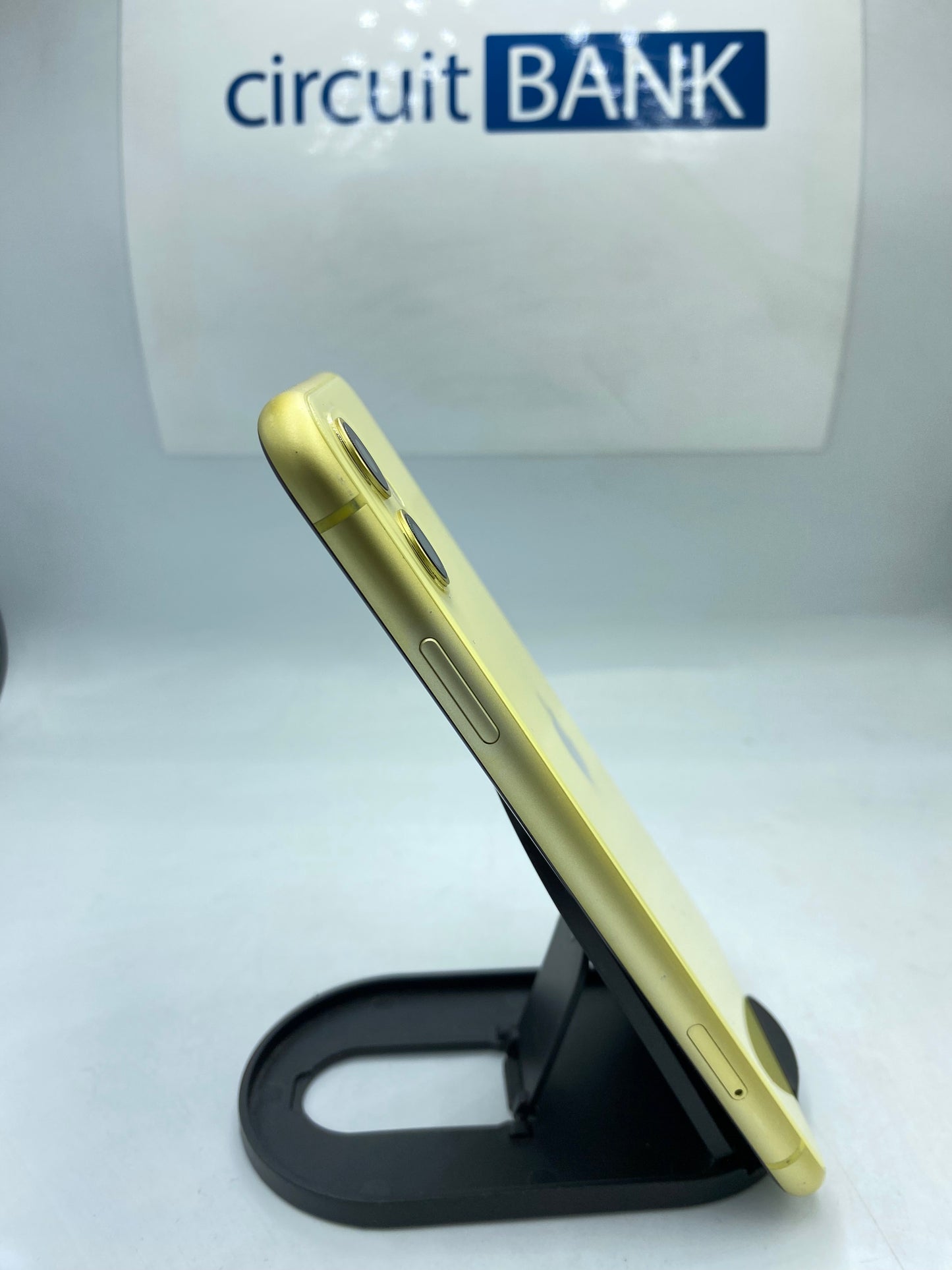 iPhone 11 64GB (Producto Unico)
