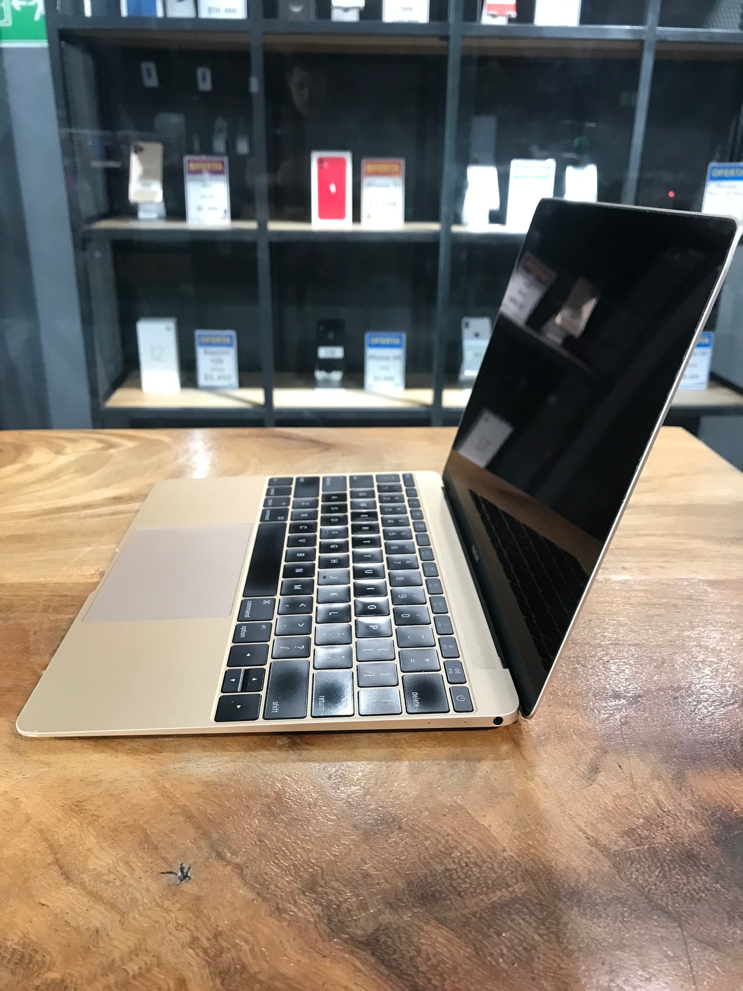 MacBook 12" 2015 (Producto Unico)