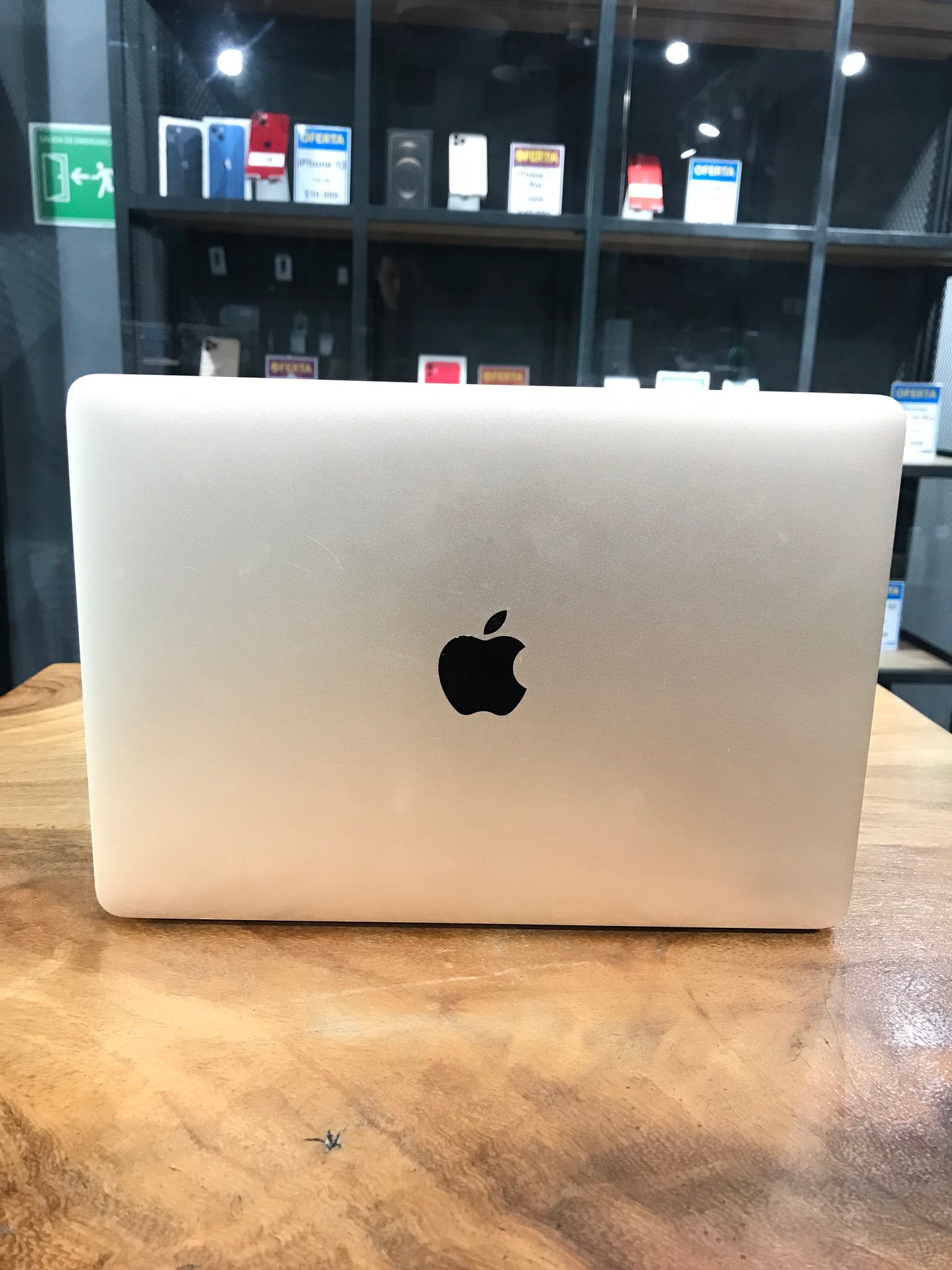 MacBook 12" 2015 (Producto Unico)