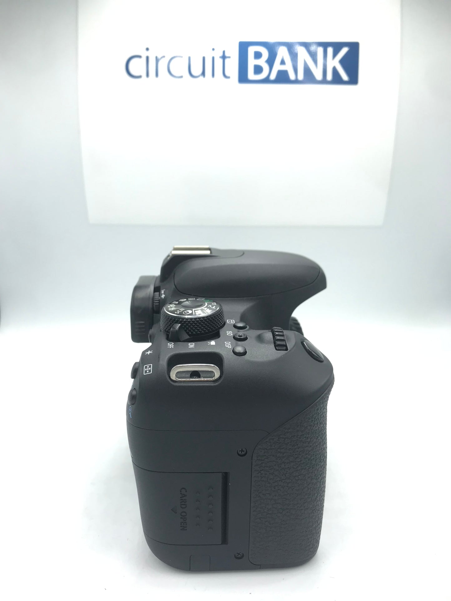 Canon EOS Rebel T7i + EF-S 18-55mm IS STM (Producto Unico)
