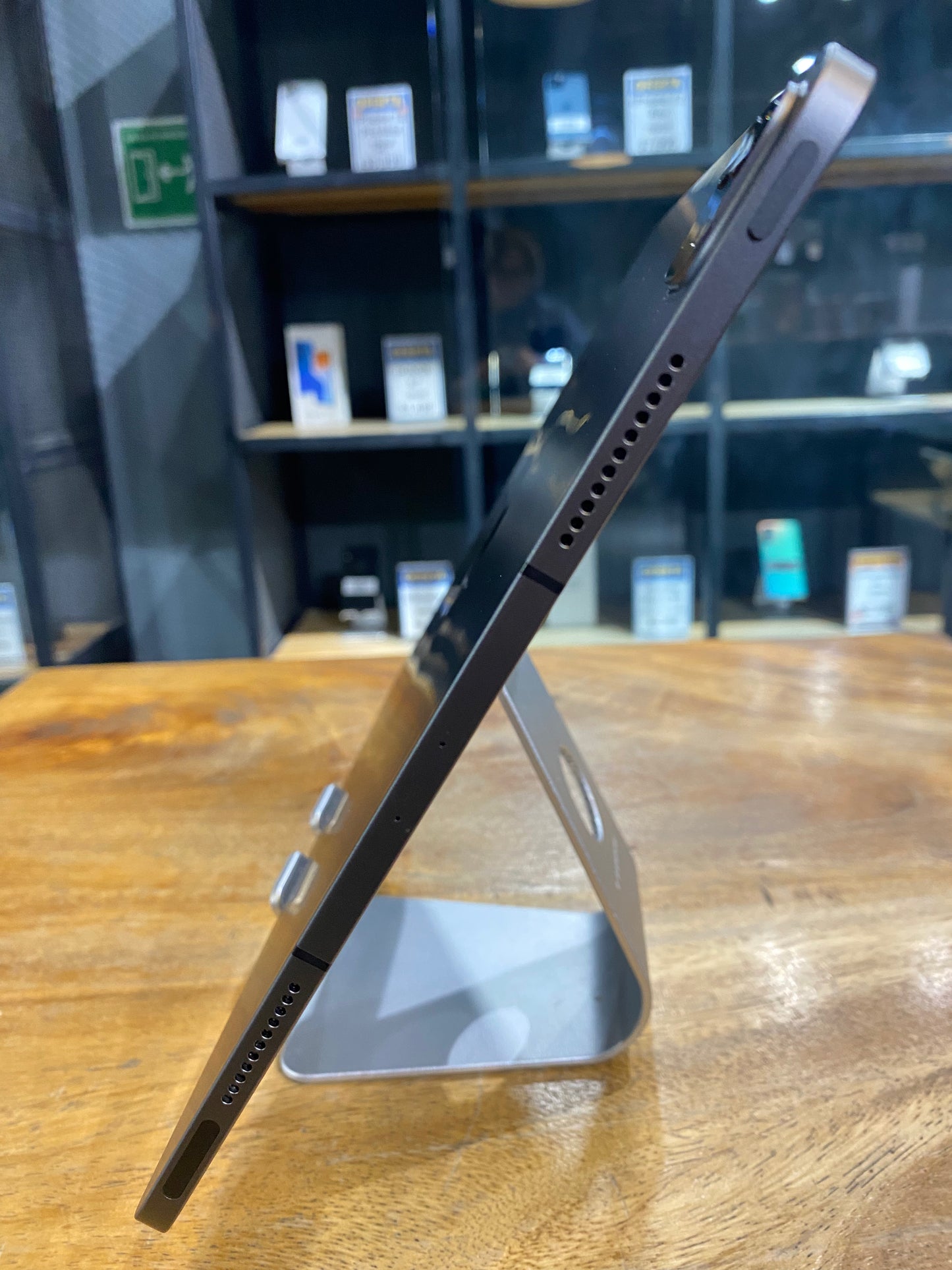 iPad Pro 12.9 5ta Gen. 256GB (Producto Unico)
