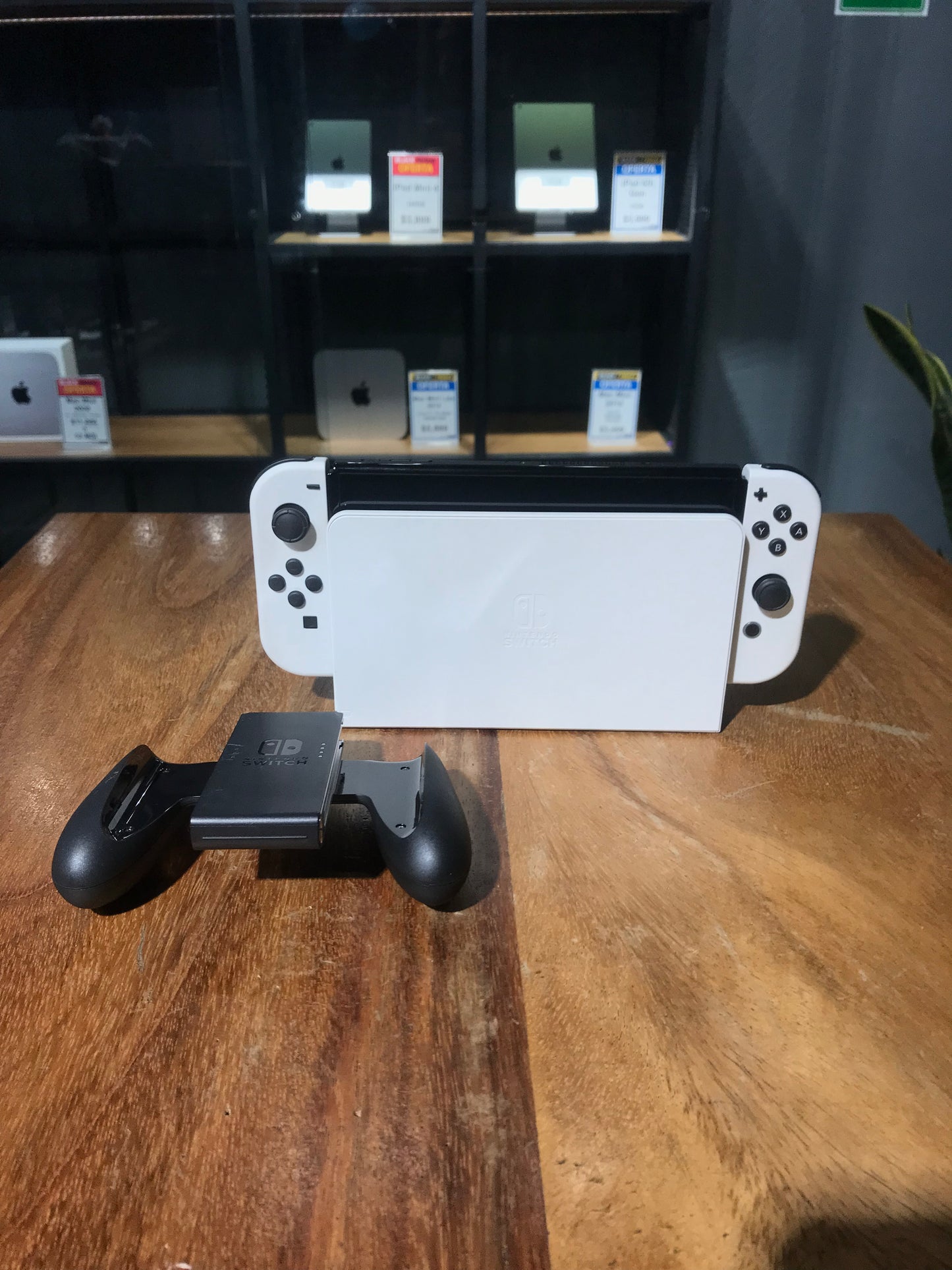Nintendo Switch Oled (Producto Único)