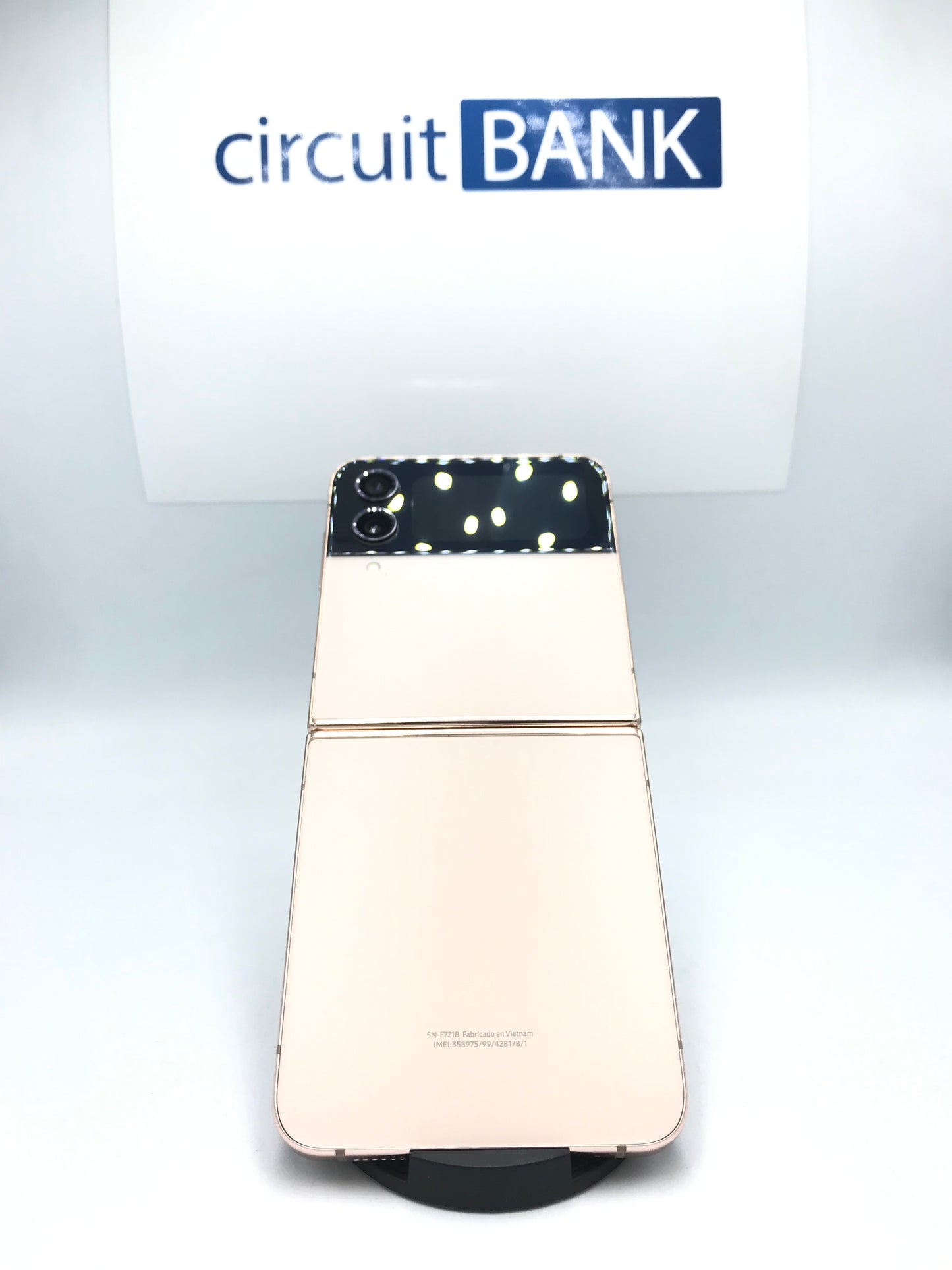 Samsung Galaxy Z Flip4 256GB (Producto Unico)