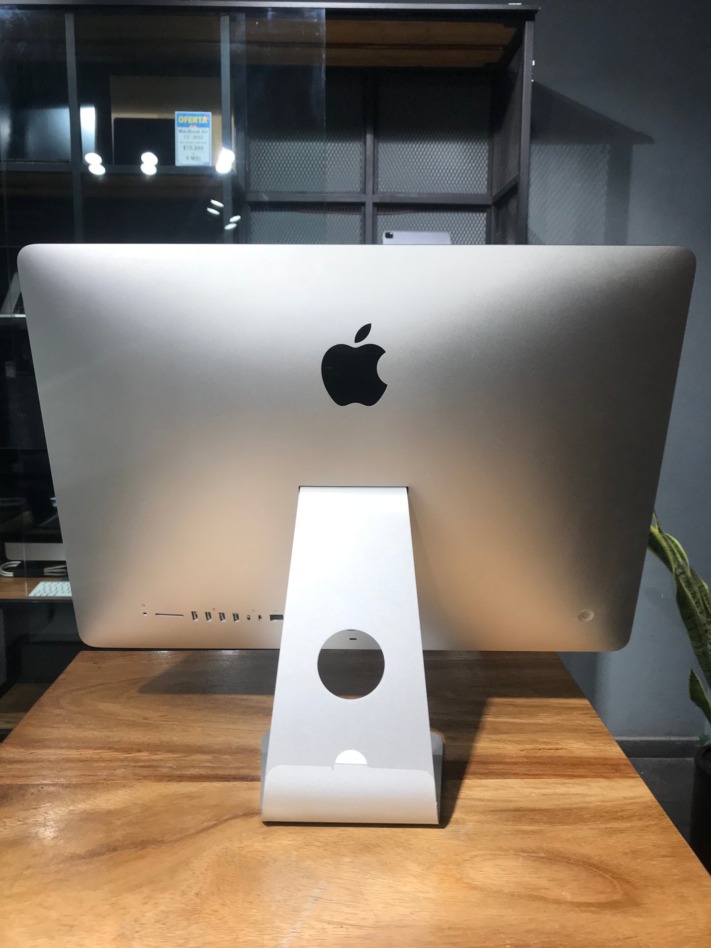 iMac 21.5" 2019 4K Retina (Producto Unico)
