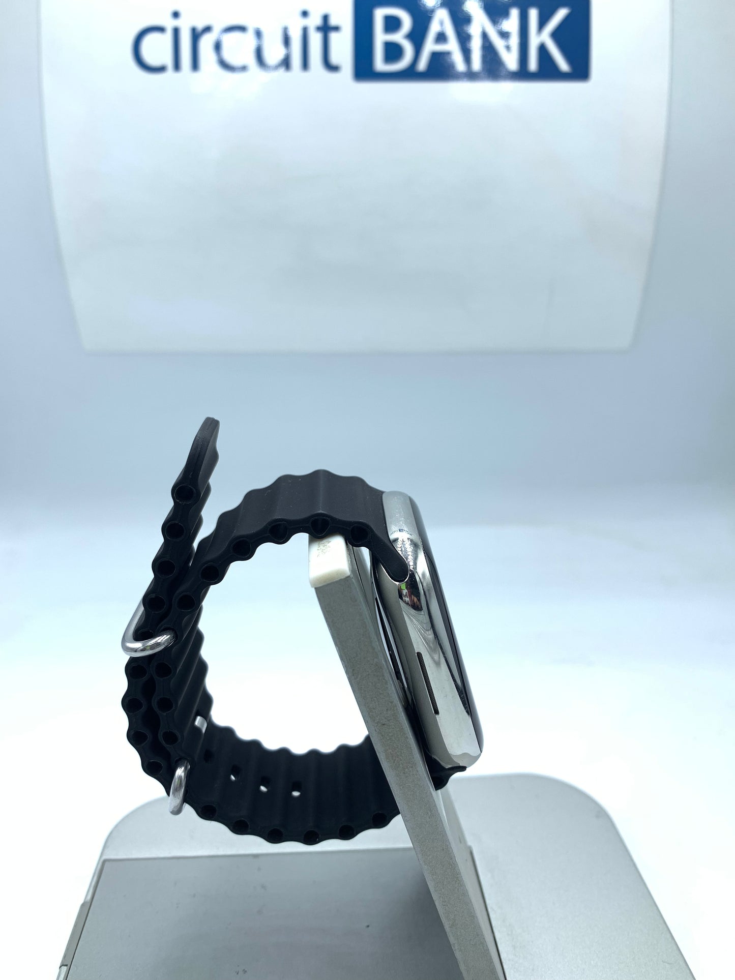 Apple Watch Series 8 45mm Steel Cel + GPS (Producto Único)
