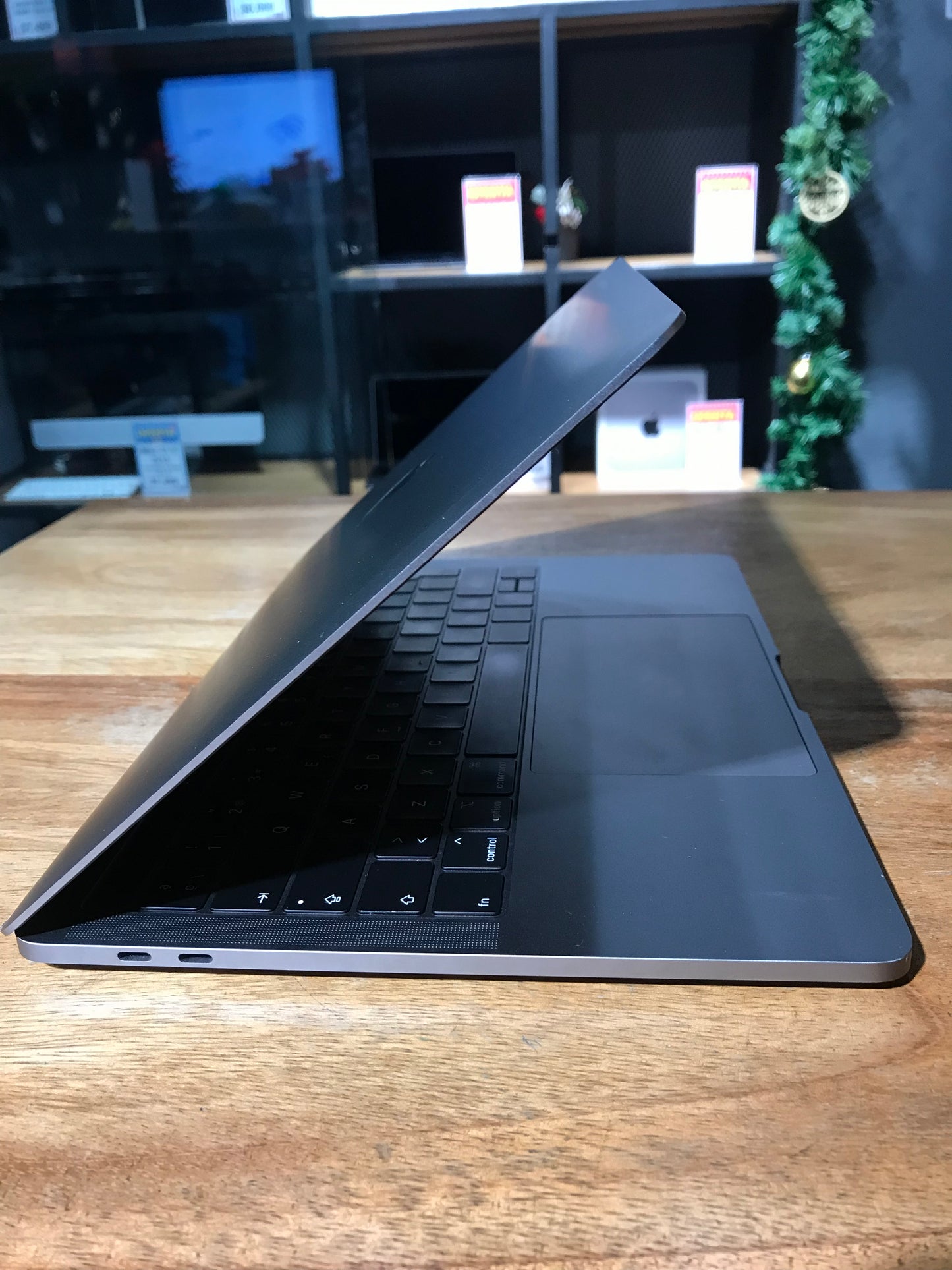 MacBook Pro 13" 2019 (Producto único)