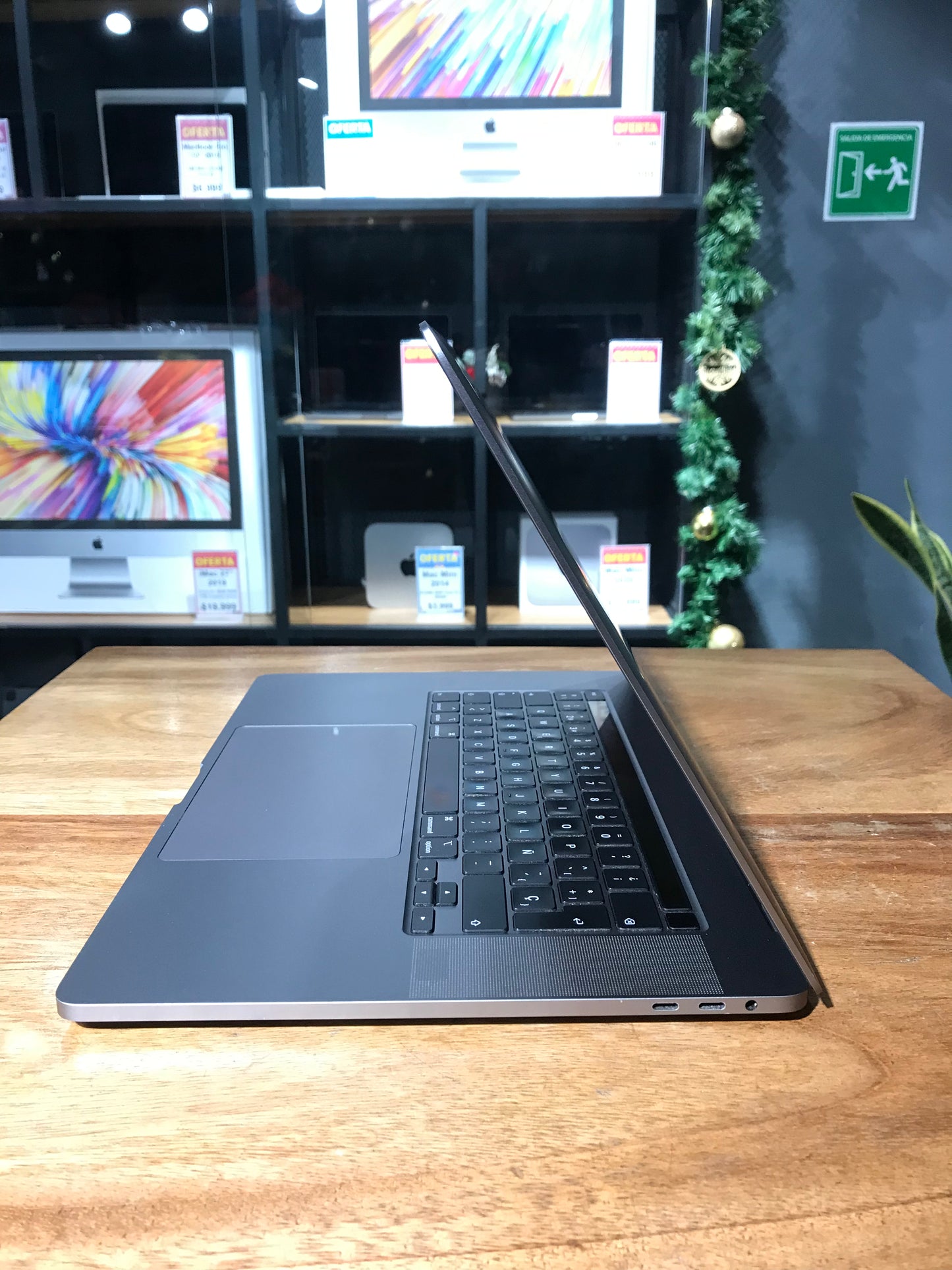 MacBook Pro 16" 2019 TouchBar (Producto Unico)