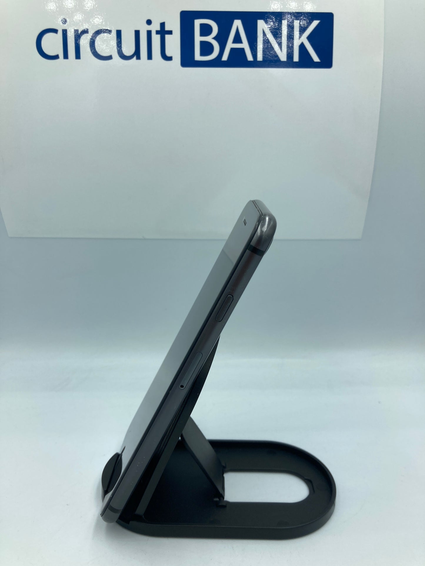 iPhone 8 64GB (Producto Único)