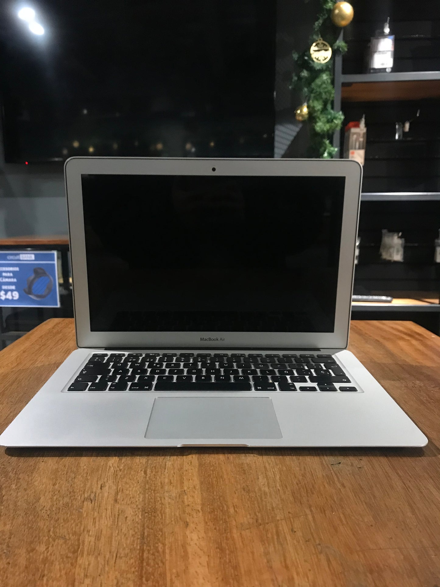 MacBook Air 13" 2017 128GB SSD (Producto Unico)