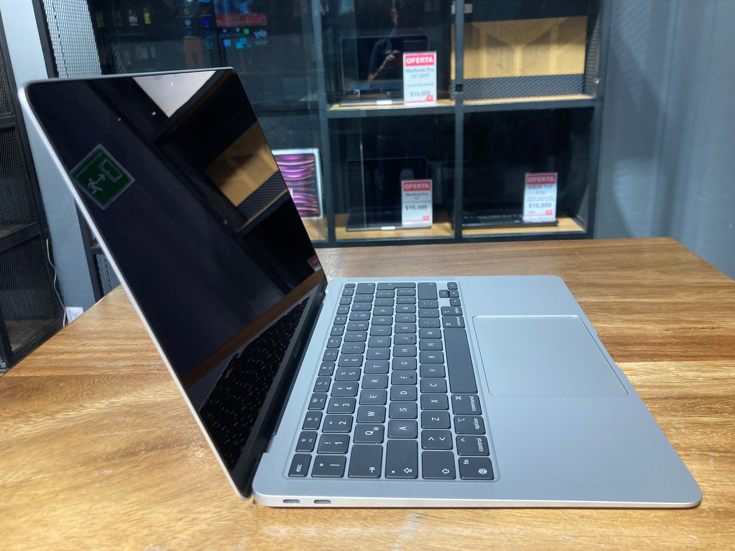 Macbook Air M1 2020 (Producto Único)