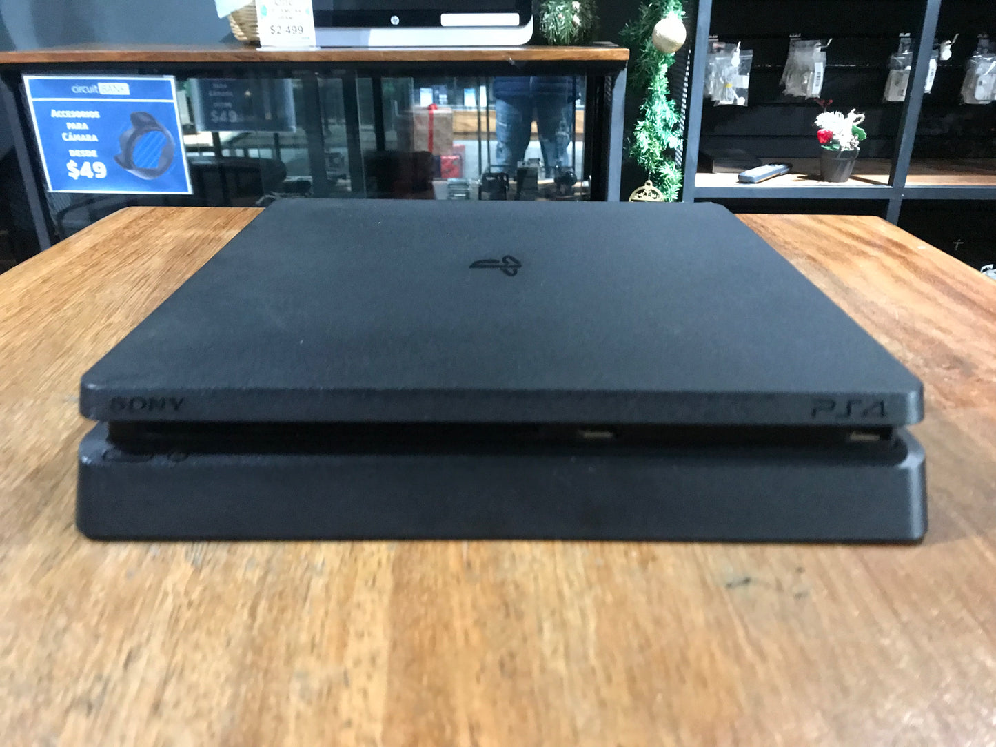 PlayStation 4 Slim 1TB (Producto Único)