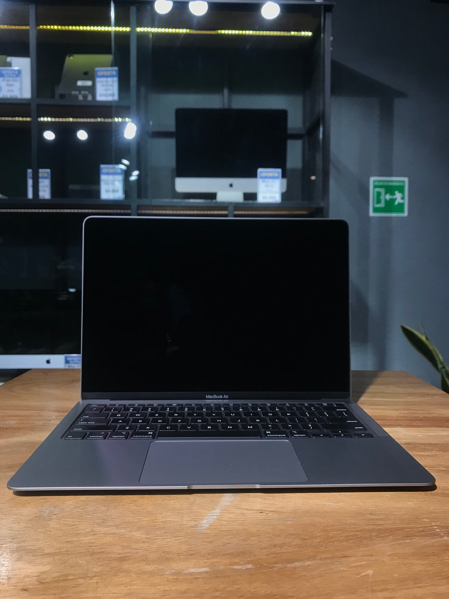 MacBook Air 13" 2020 500GB (Producto Unico)