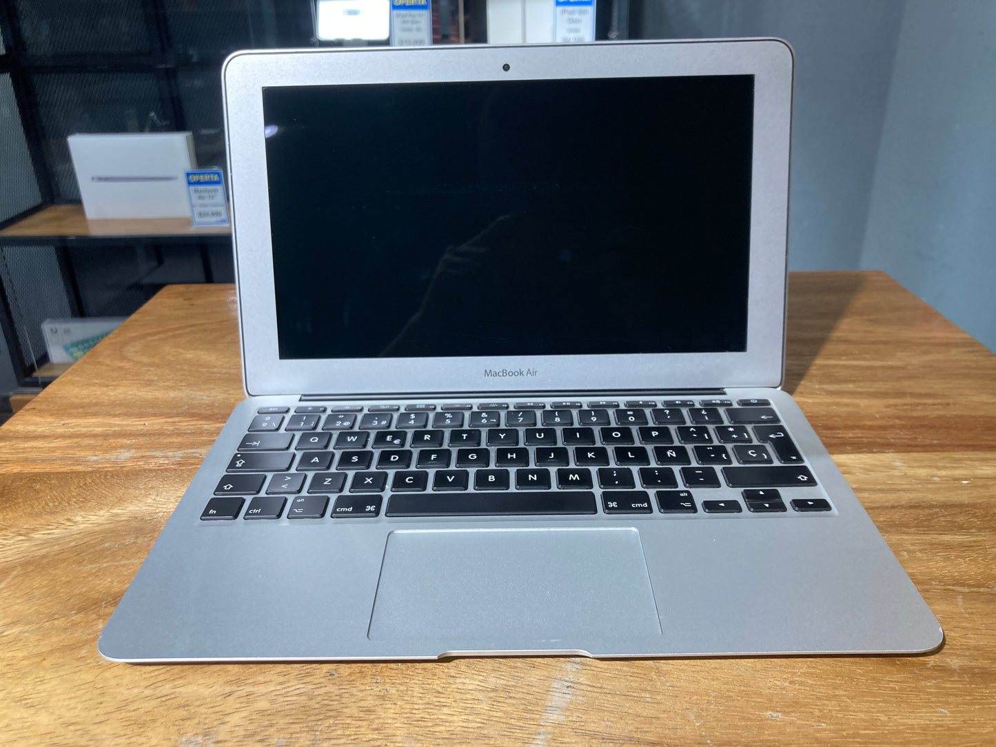 Macbook Air "11" 2015 A1465 (Producto Único)