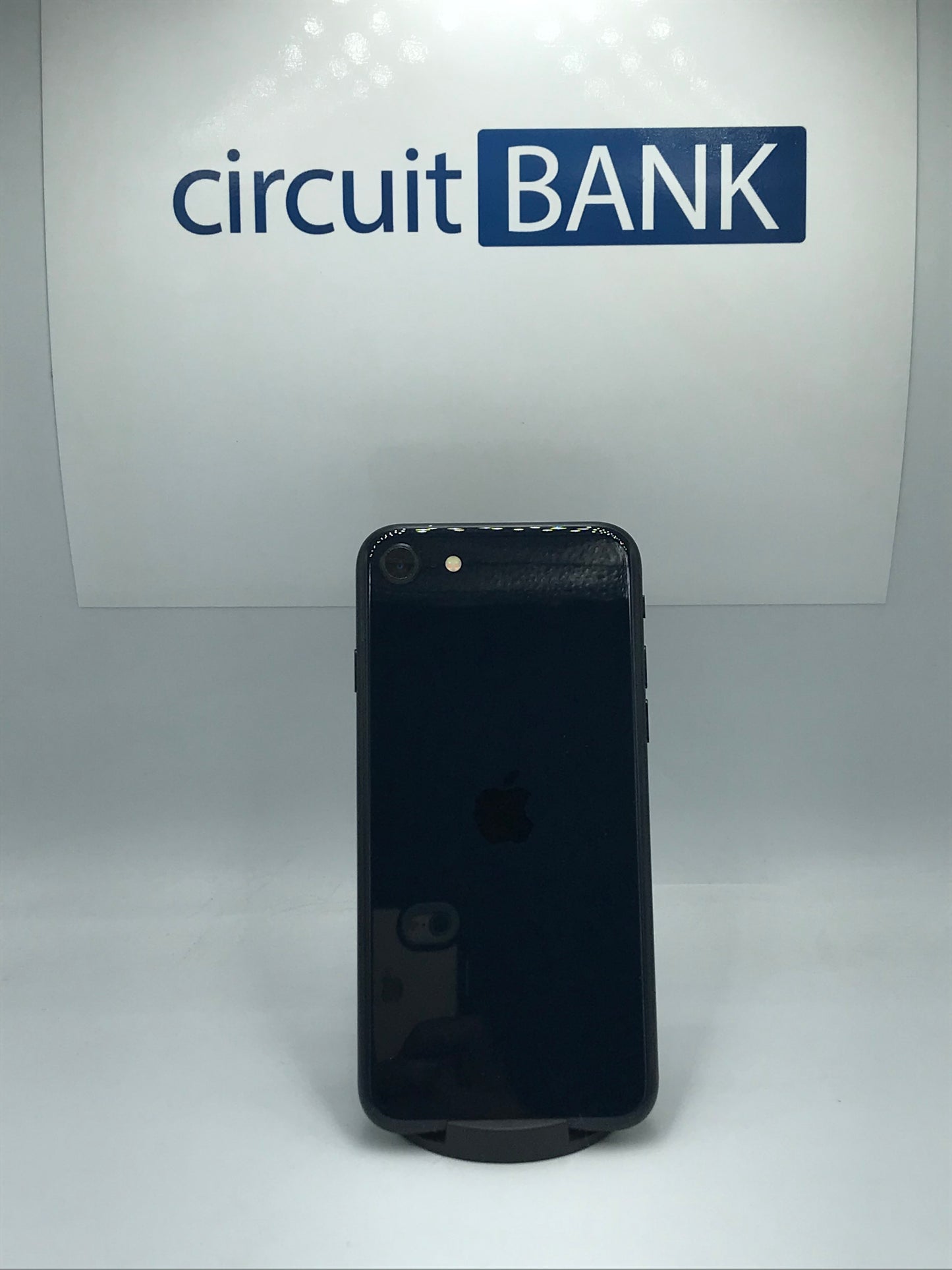 iPhone SE  64GB  (Producto Unico)