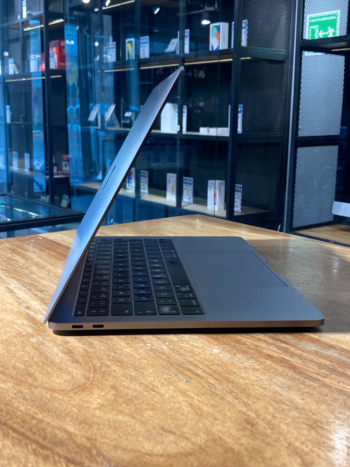 Macbook Pro 2017 128GB (Producto Unico)