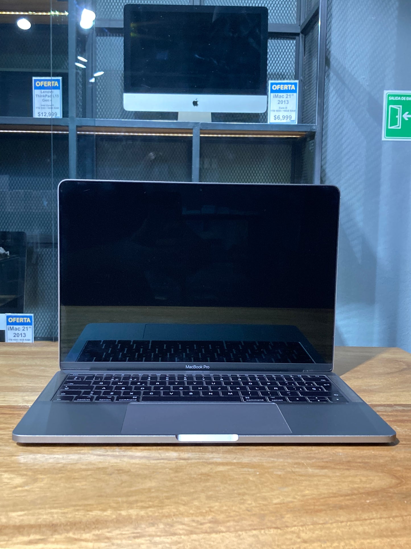 Macbook Pro 2017 128GB (Producto Unico)