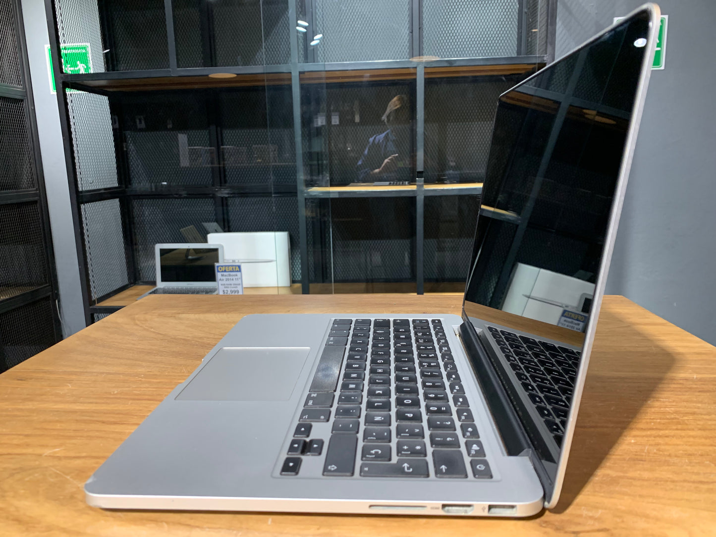 Macbook Pro 13" 2015 Retina 8GB/128GB (Producto Unico)