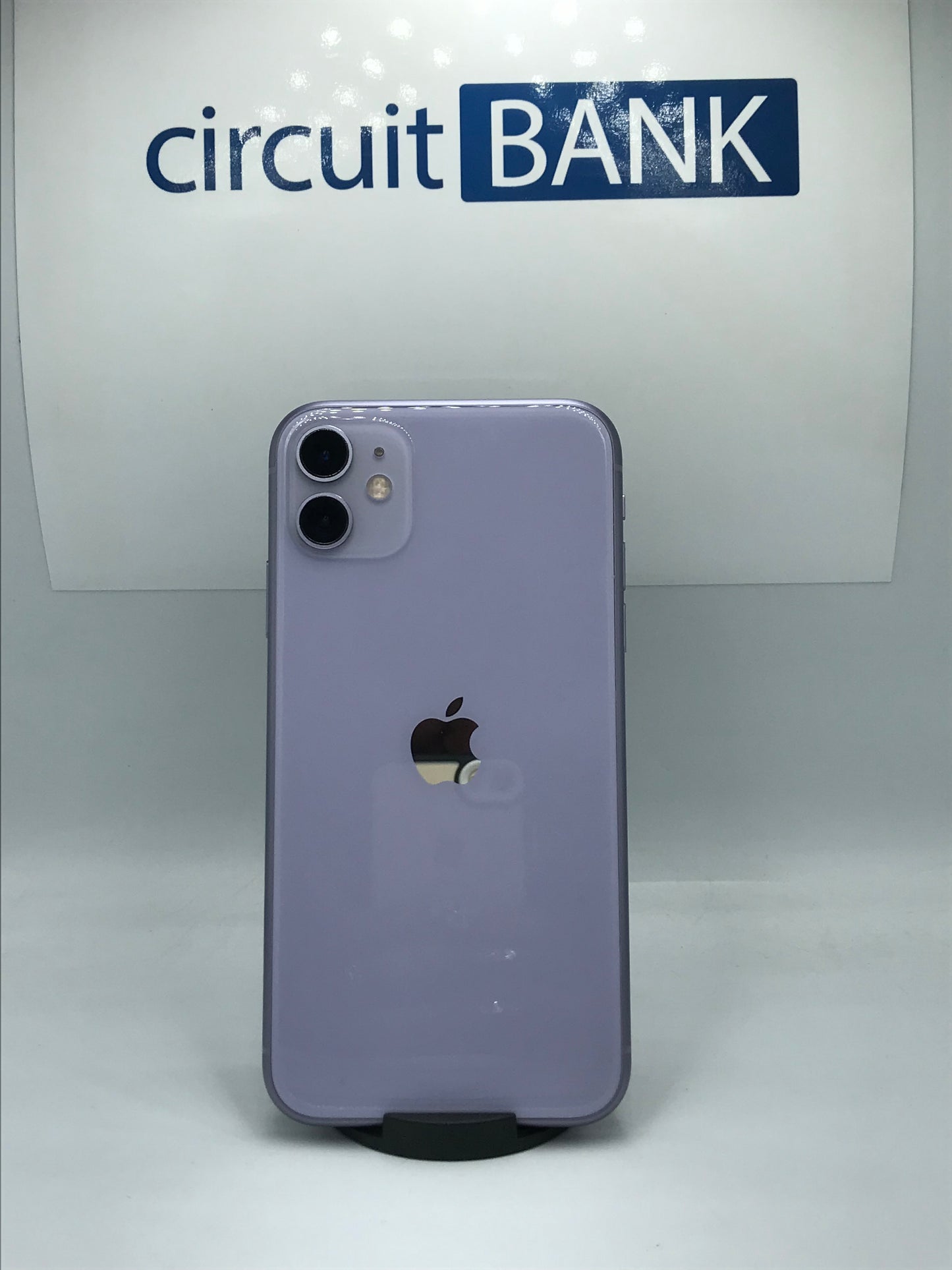 iPhone 11  64GB (Producto Unico)