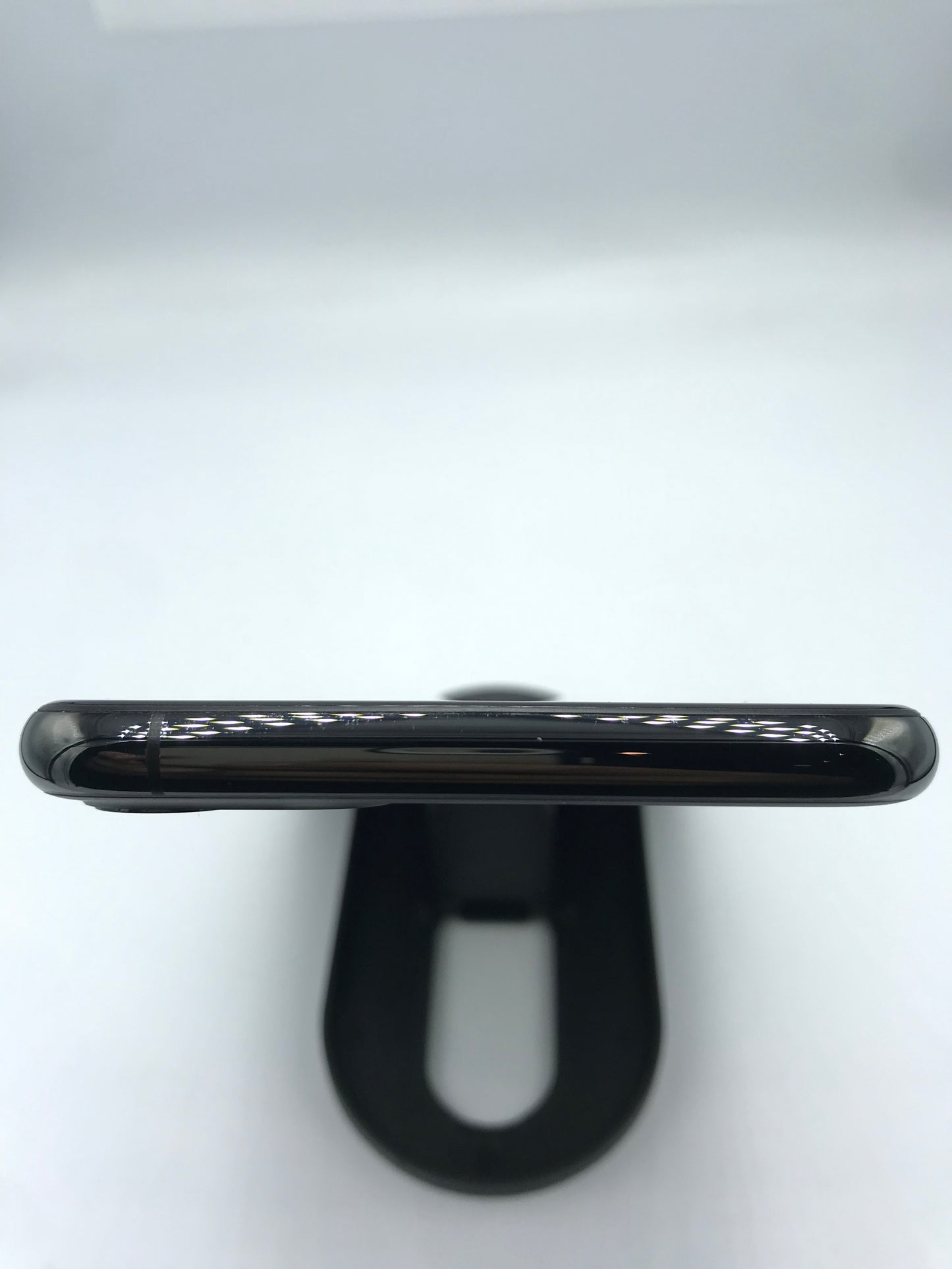 iPhone 11 Pro Max 64GB (Producto Unico)