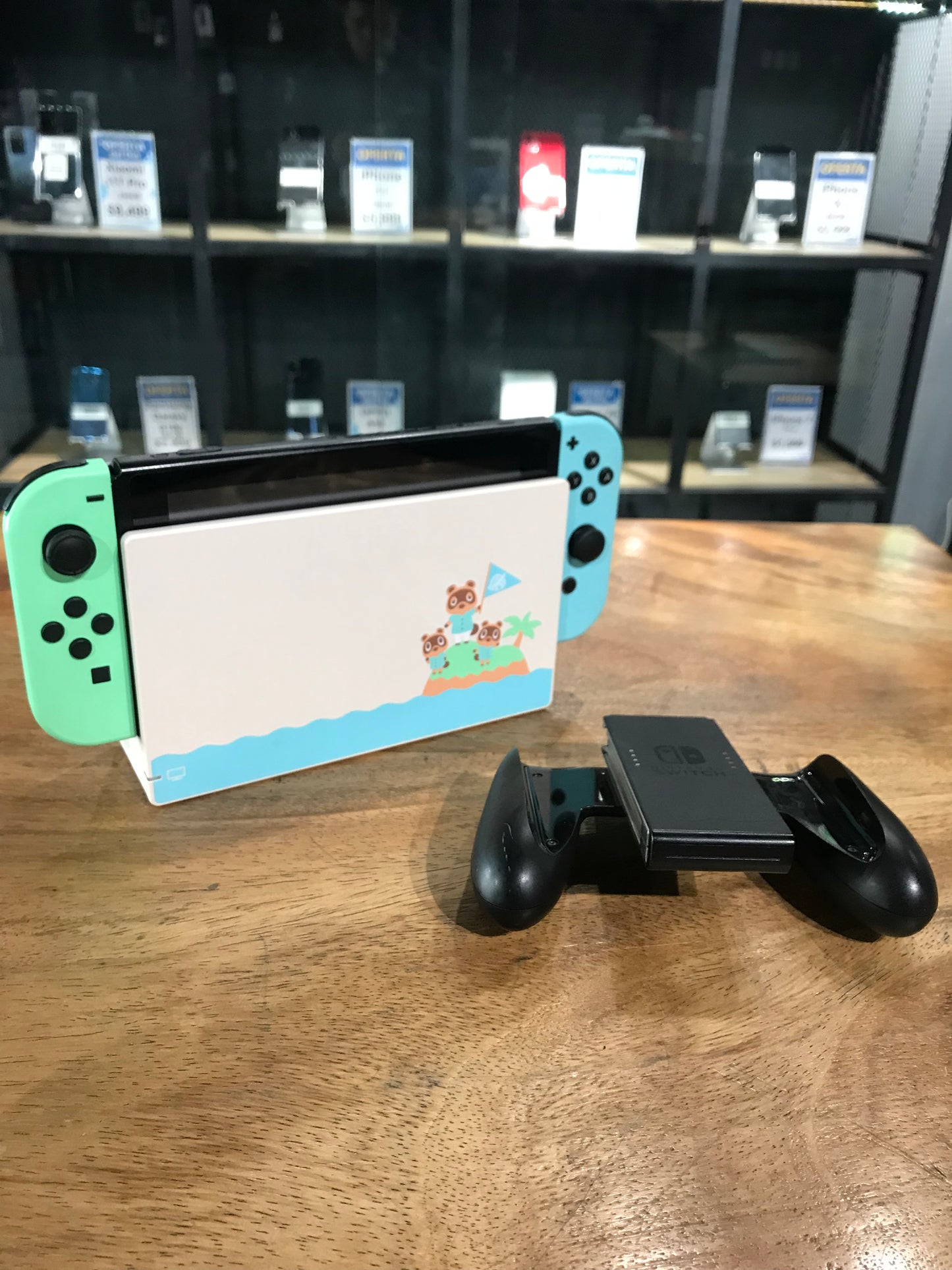 Nintendo Switch 1.1 Animal Crossing Edition (Producto Unico)