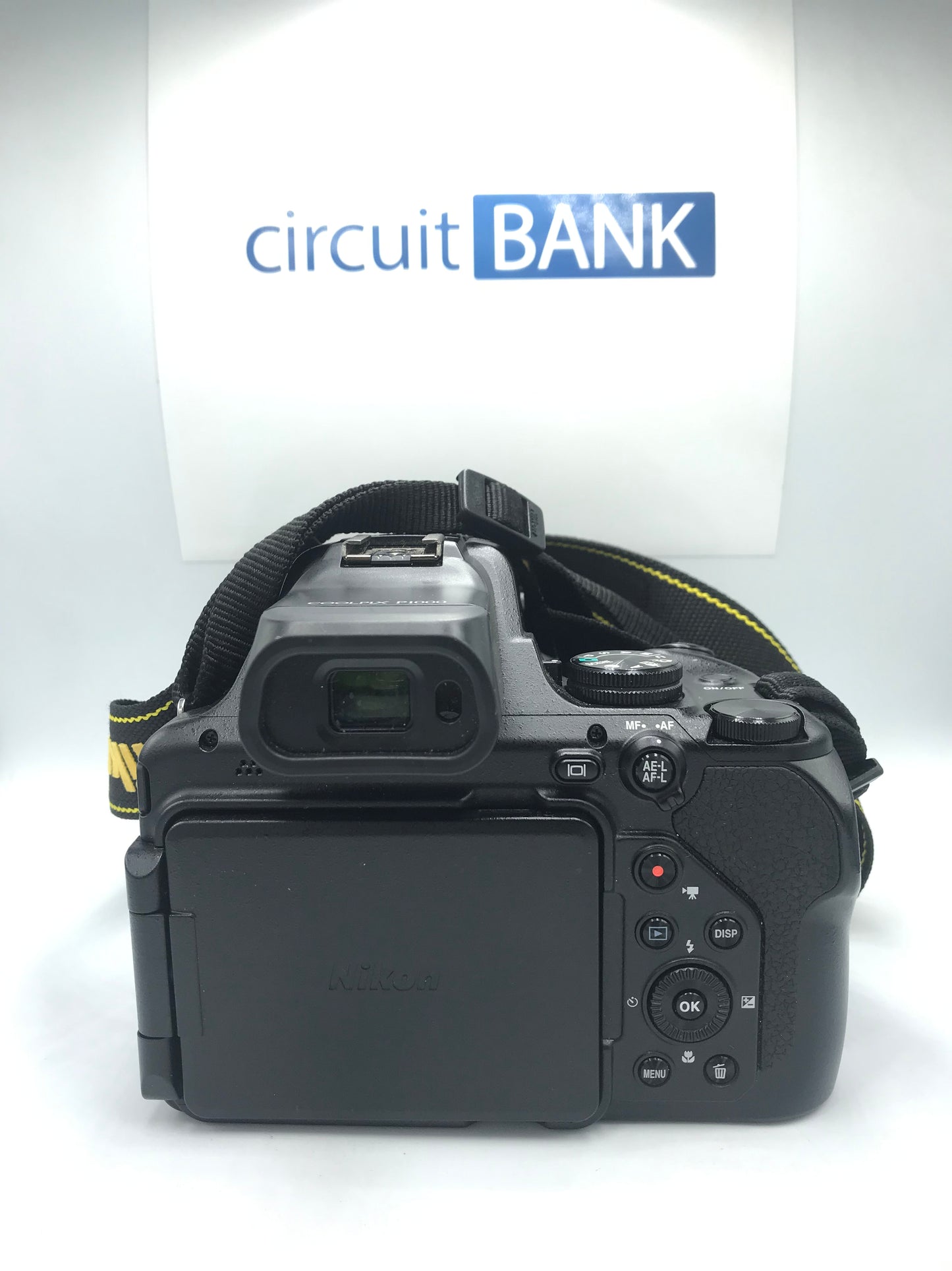 Nikon Coolpix P1000 (Producto Unico)