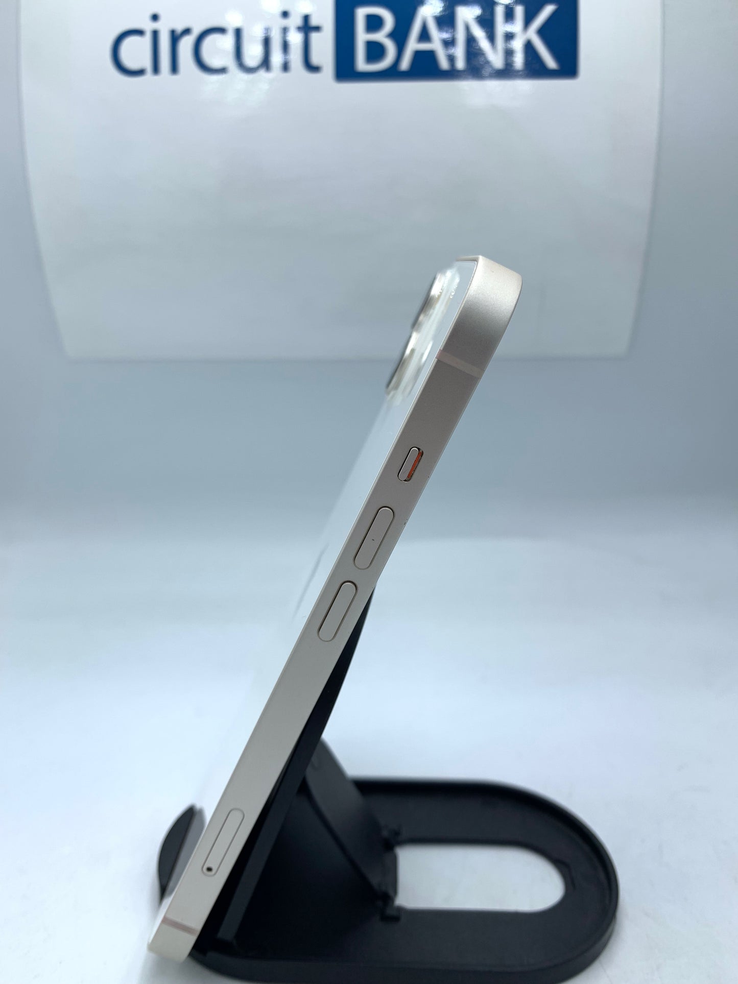 iPhone 13 128GB (Producto Unico)