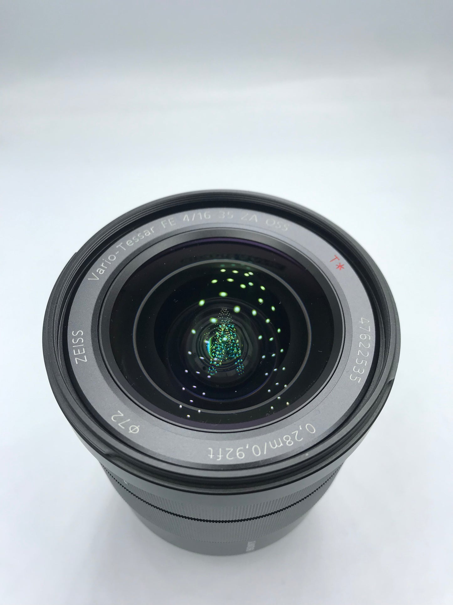 Lente Sony Vario-Tessar FE 4/16-35 ZA OSS (Producto Unico)
