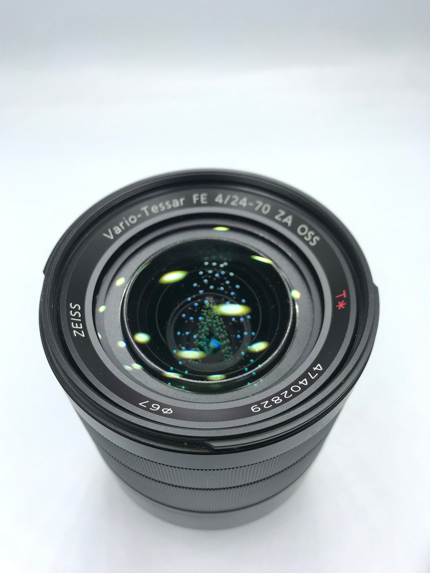 Lente Sony Vario-Tessar FE 4/24-70 ZA OSS (Producto Unico)