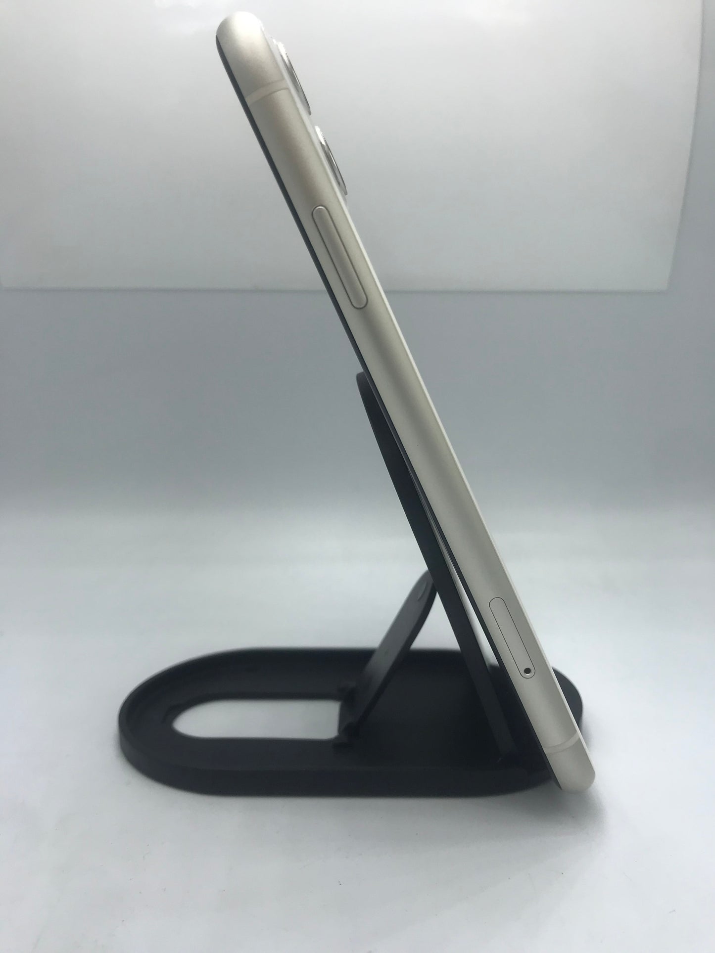 iPhone 11 64GB (Producto Único)