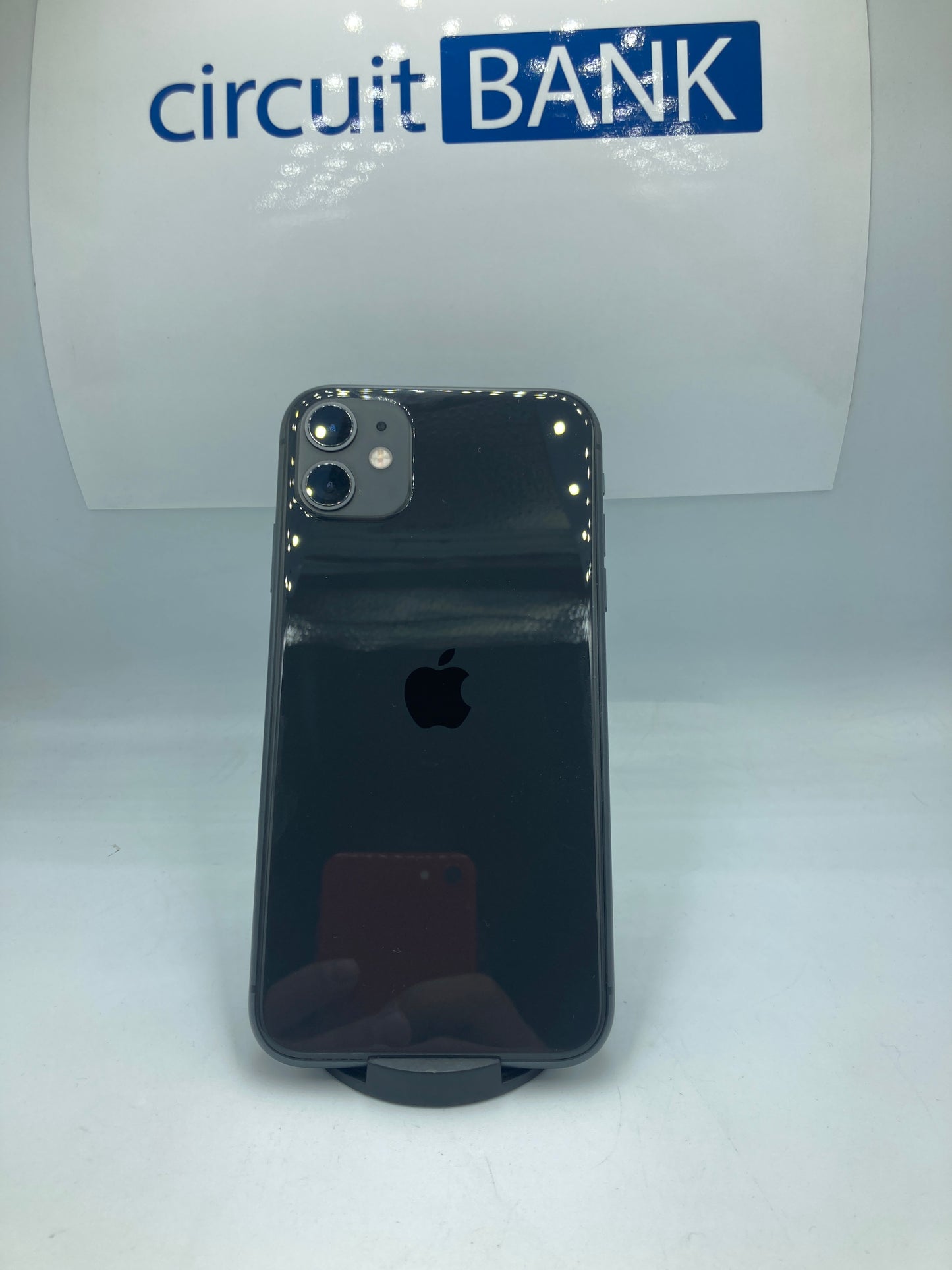 iPhone 11 64GB (Producto Único)