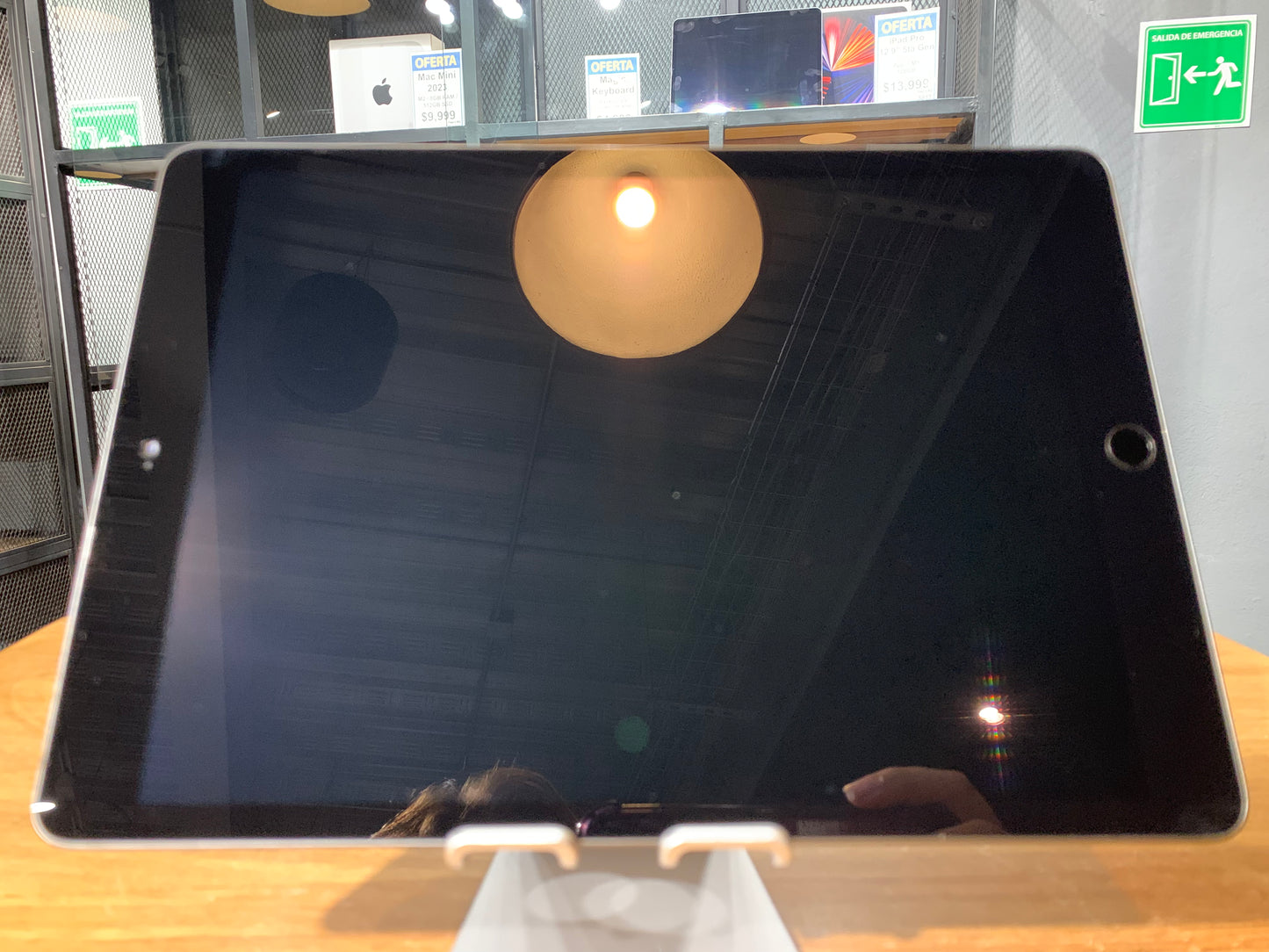 iPad Octava Generación 128GB (Producto Unico)