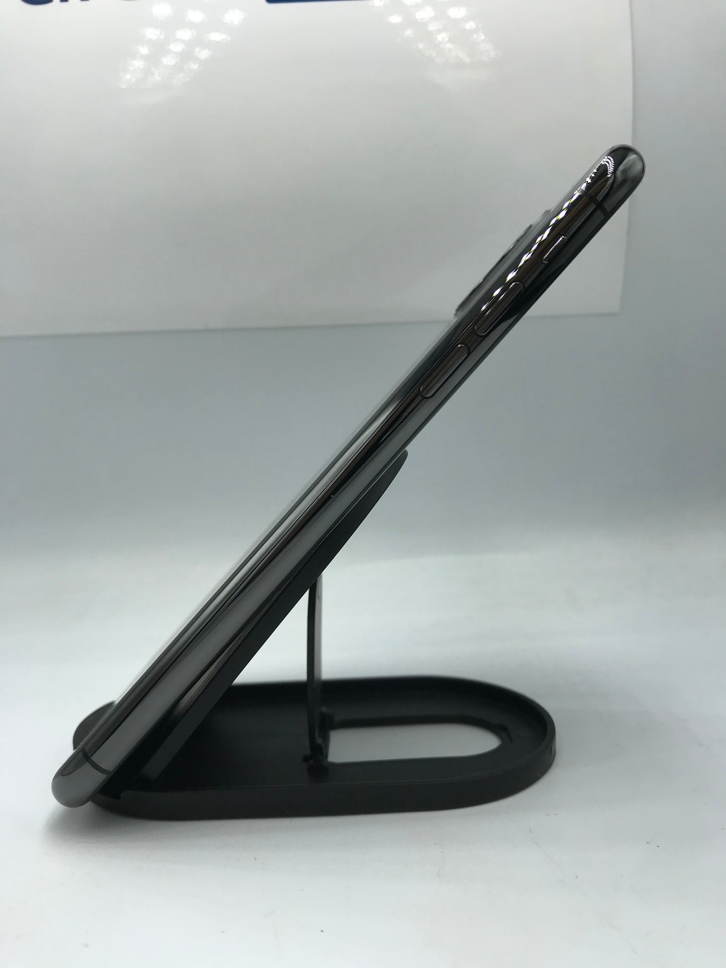 iPhone 11 Pro Max 64GB (Producto Único)