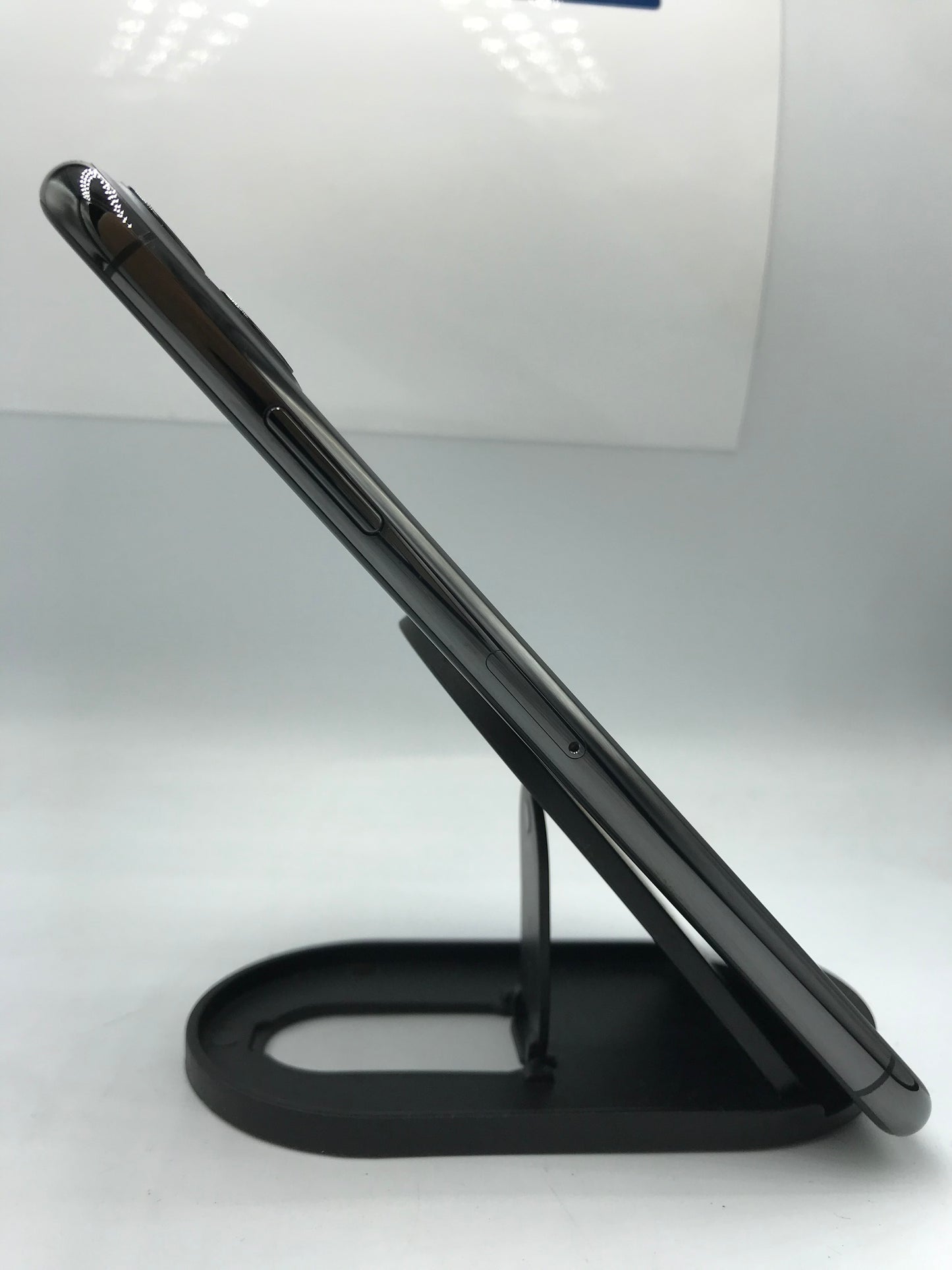 iPhone 11 Pro Max 64GB (Producto Único)