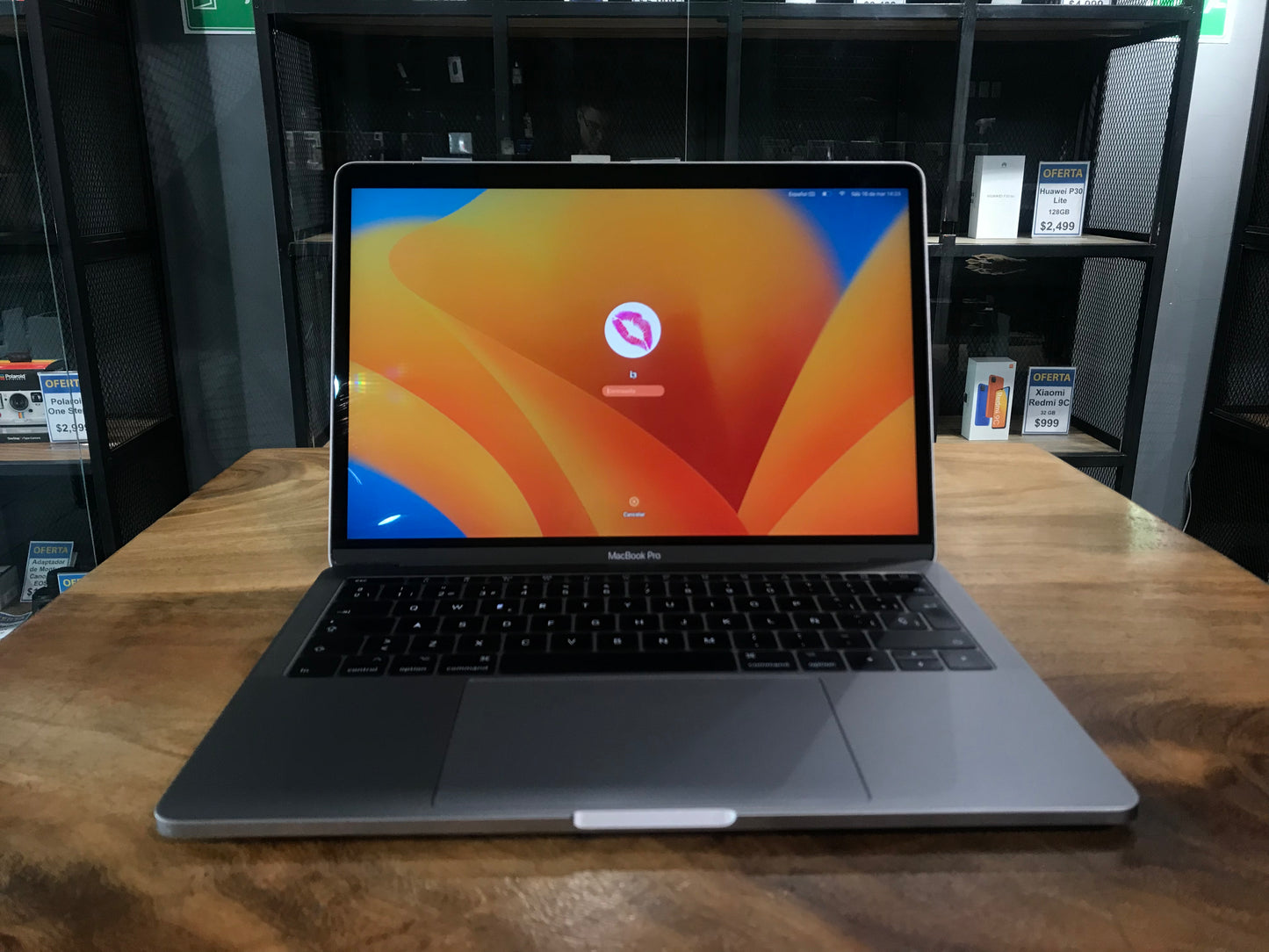 MacBook Pro 13" 2017 (Producto Único)