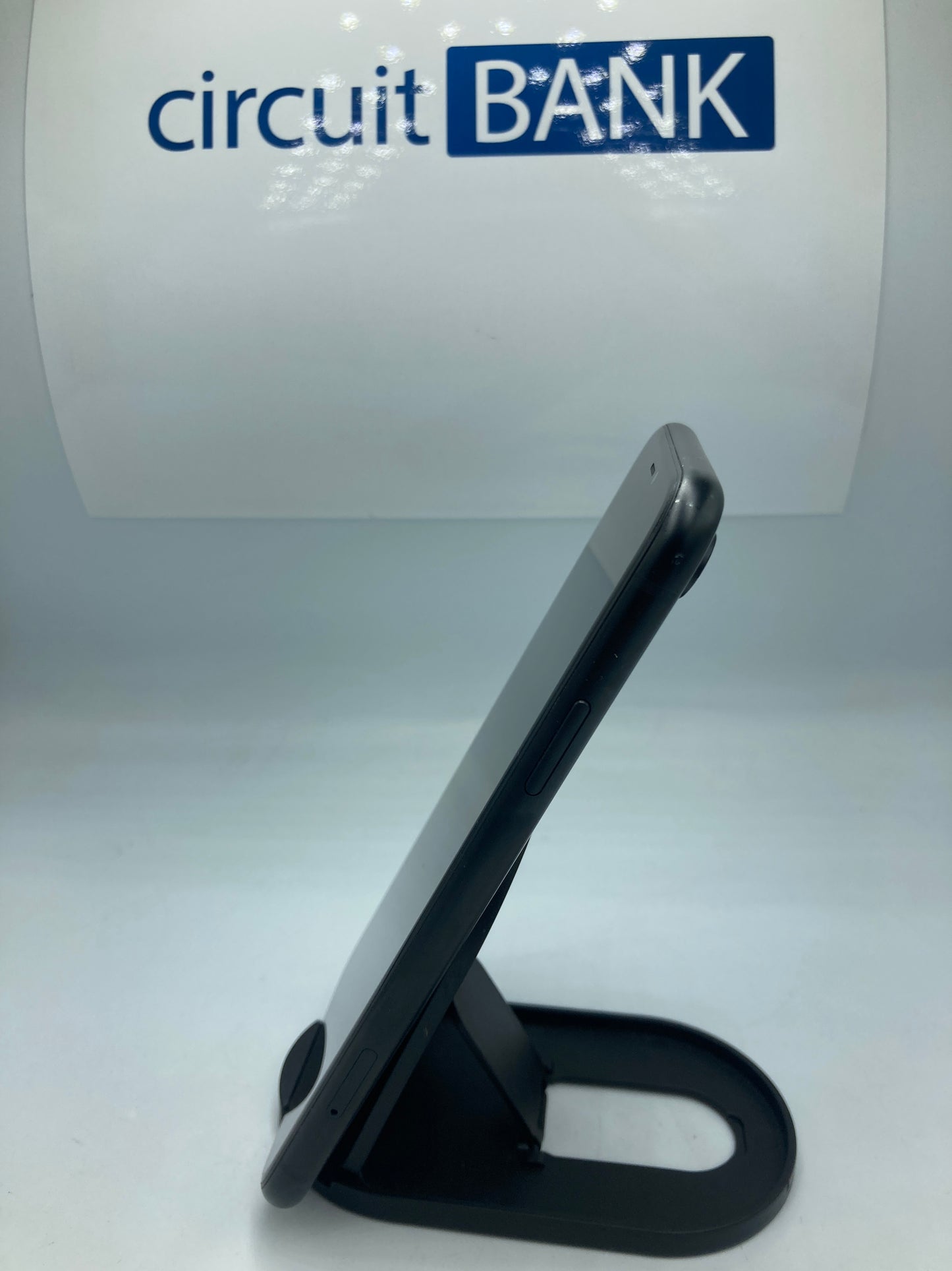 iPhone XR 128GB (Producto Único)