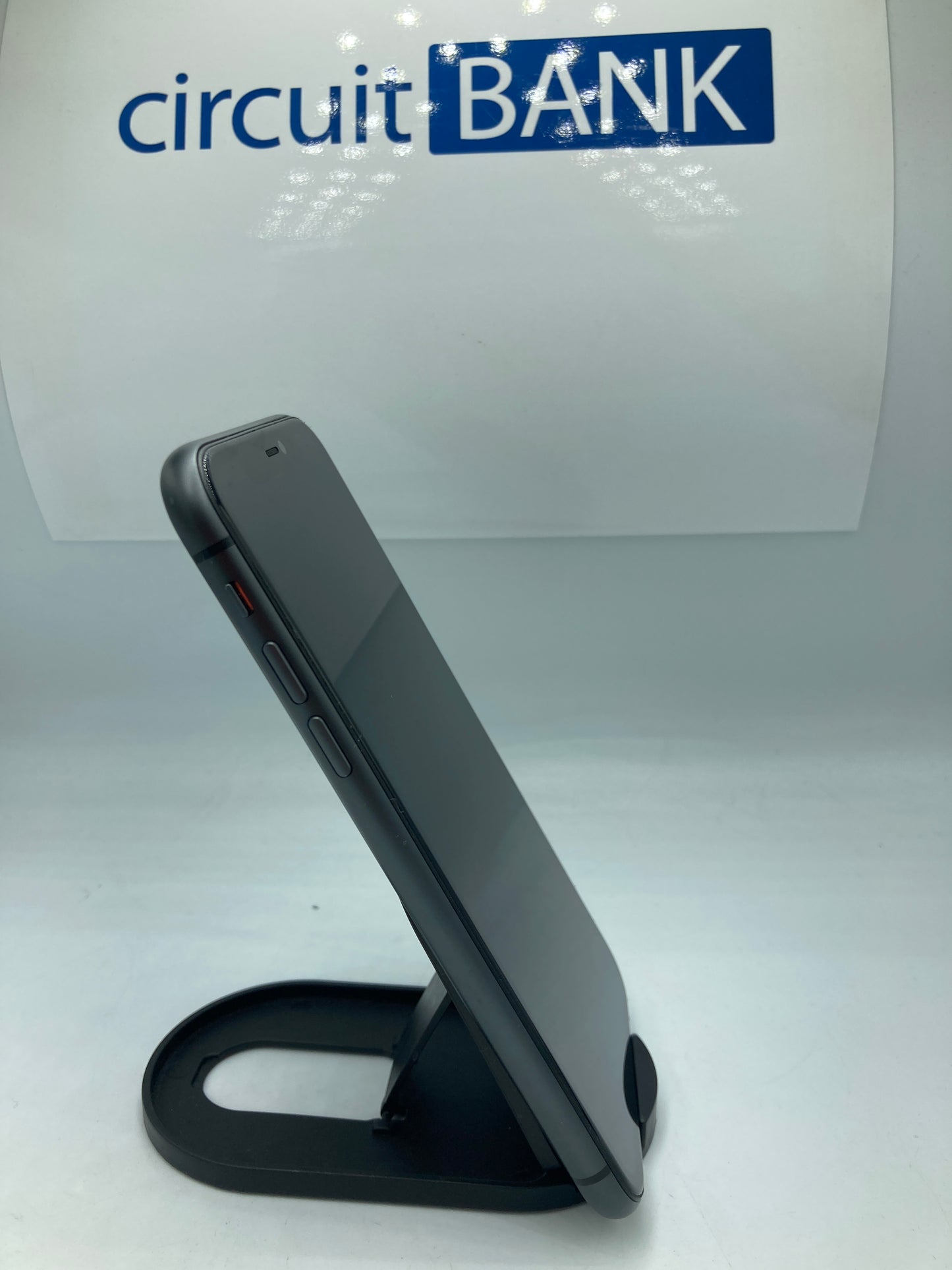 iPhone 11 128GB (Producto Único)