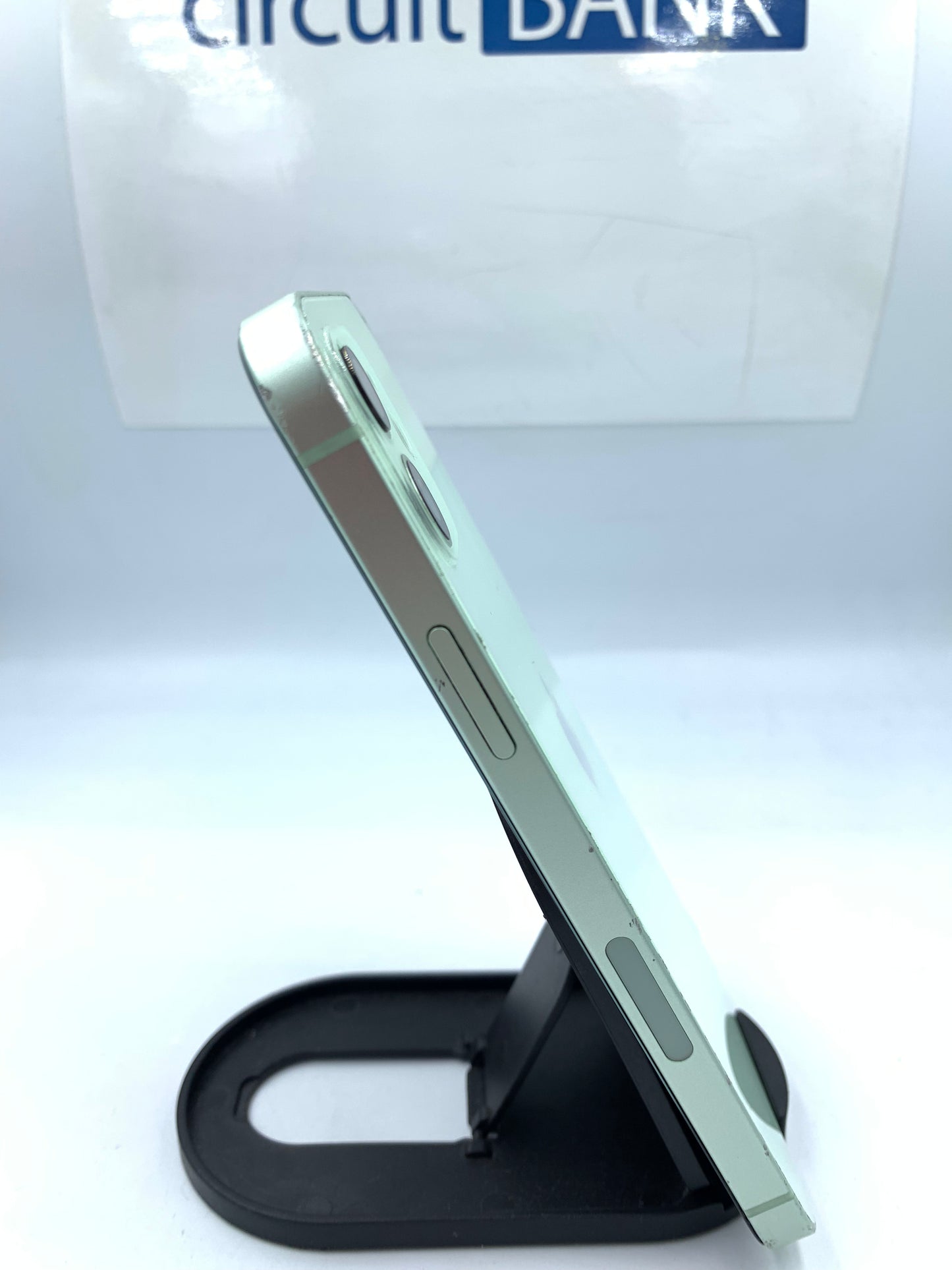 iPhone 12 64GB (Producto Unico)